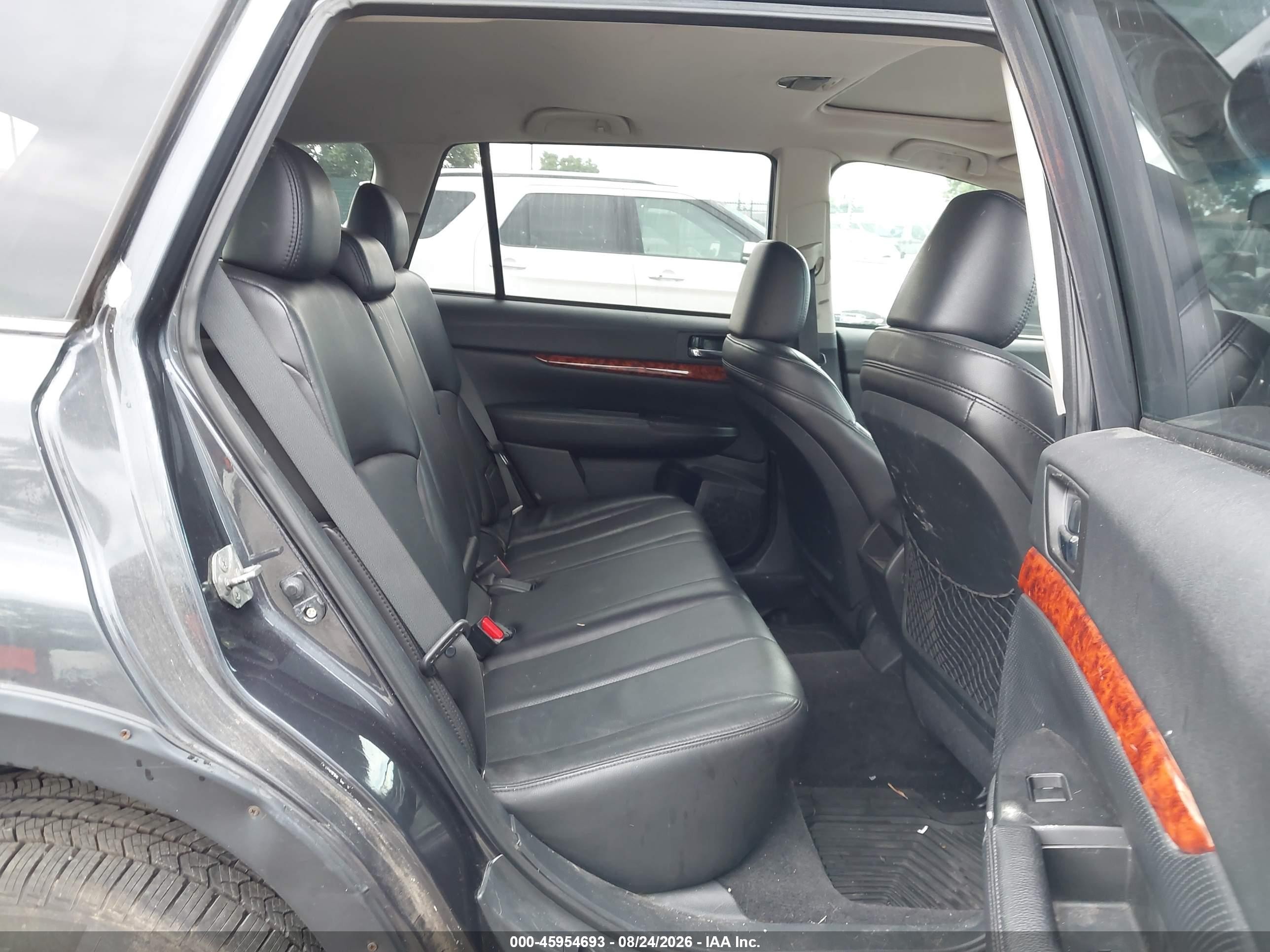 2010 Subaru Outback 2.5i Limited Dark Blue vin: 4S4BRBKC7A3339397