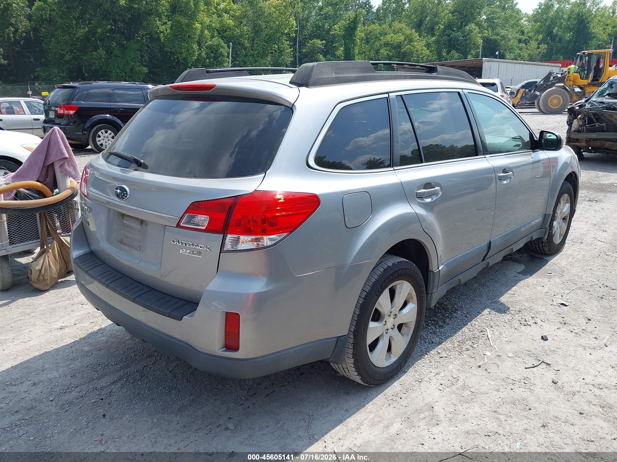 2010 Subaru Outback 2.5i Limited Silver vin: 4S4BRBKC7A3368754