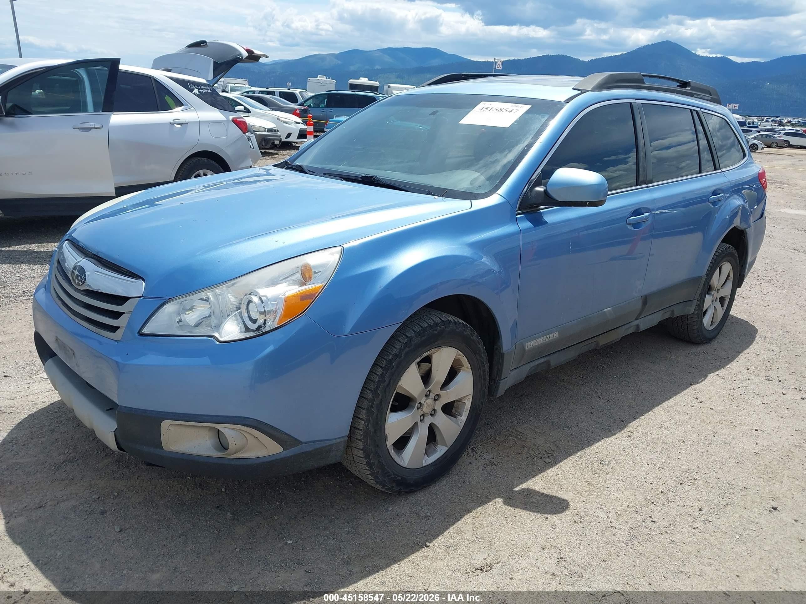 2010 Subaru Outback 2.5i Limited Light Blue vin: 4S4BRBKC7A3370441