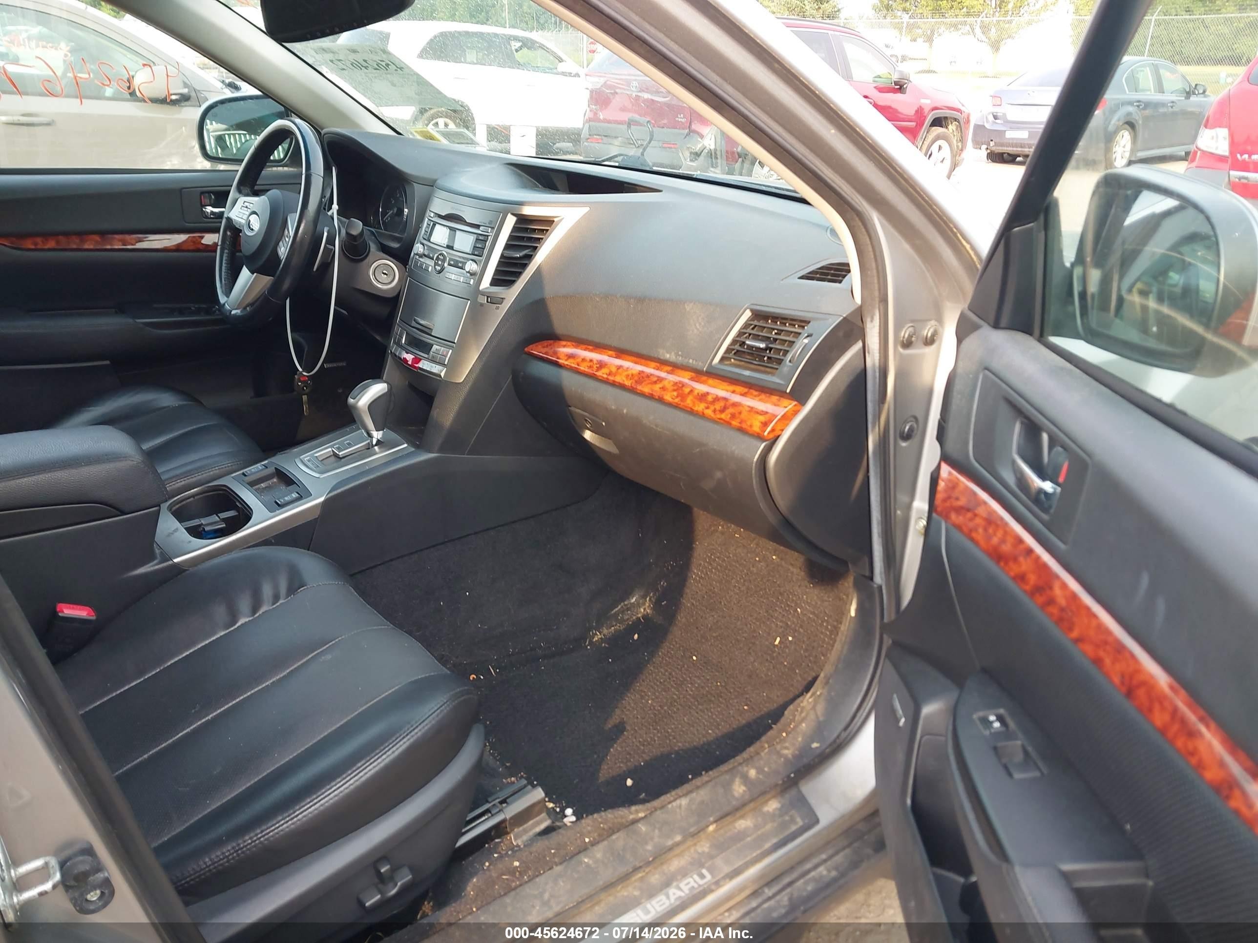 2011 Subaru Outback 2.5i Limited Gray vin: 4S4BRBKC7B3327204