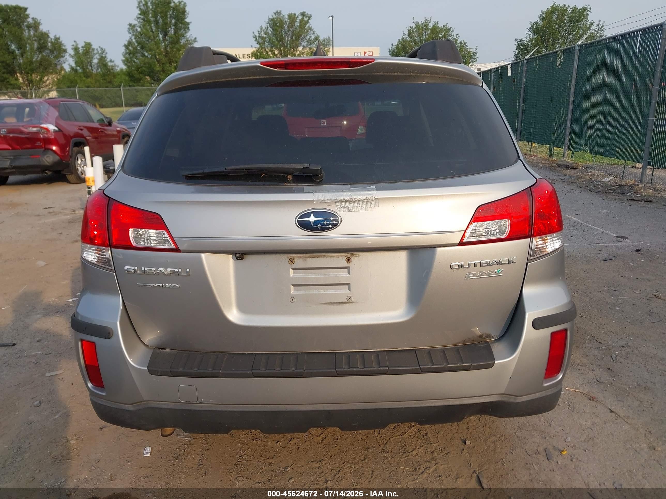 2011 Subaru Outback 2.5i Limited Gray vin: 4S4BRBKC7B3327204