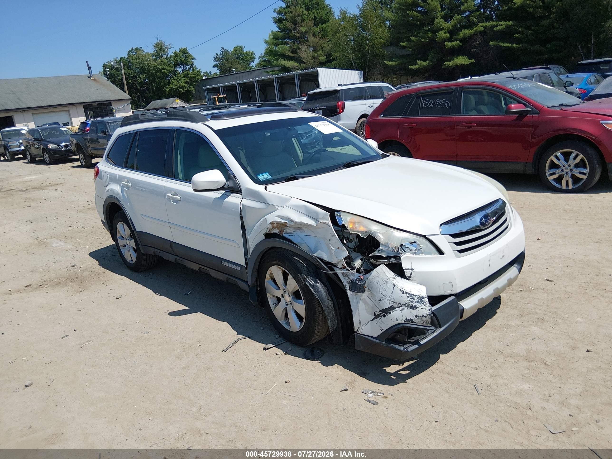 2011 Subaru Outback 2.5i Limited White vin: 4S4BRBKC7B3353012