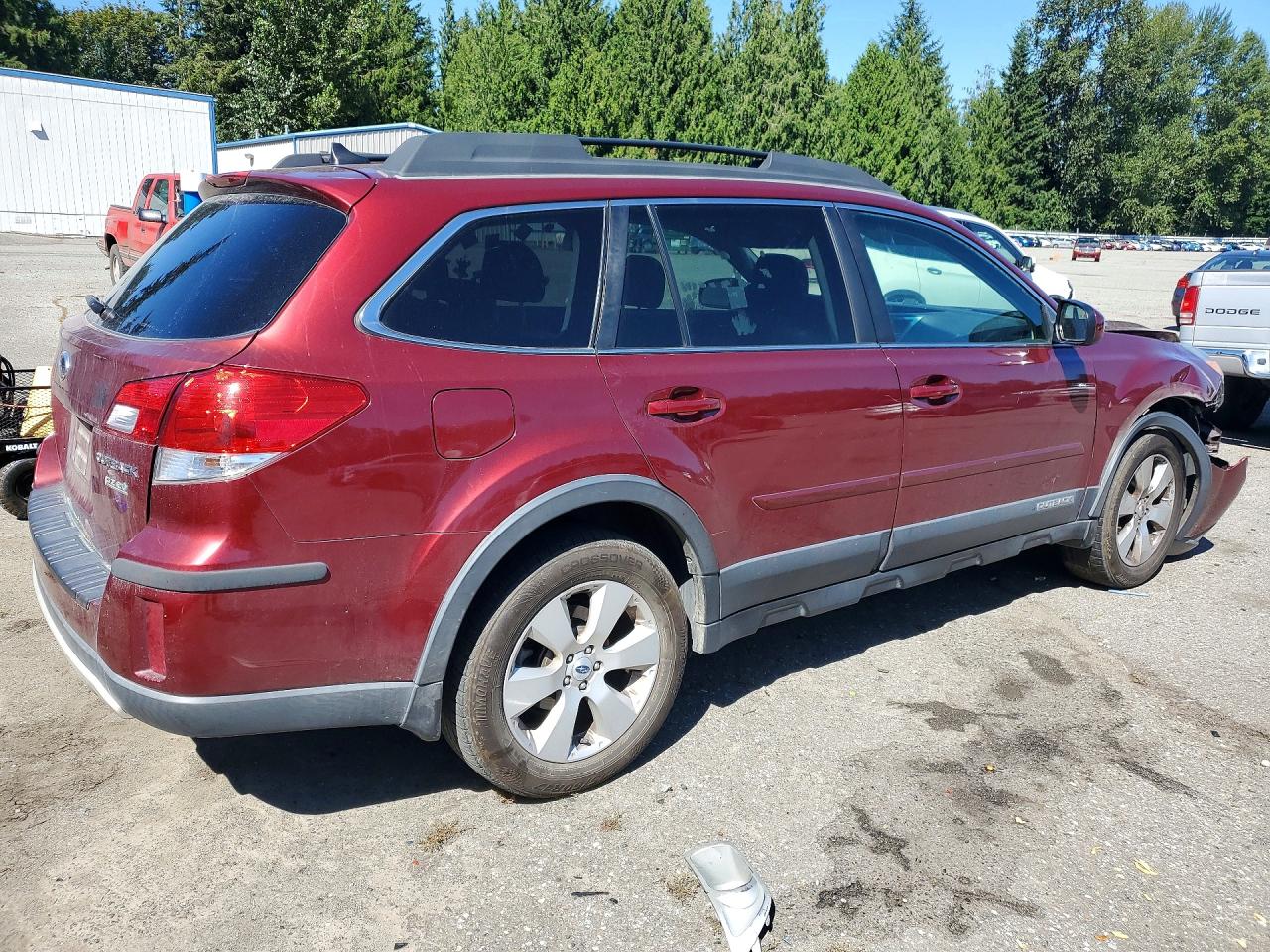 2012 Subaru Outback 2.5i Limited Red vin: 4S4BRBKC7C3202625
