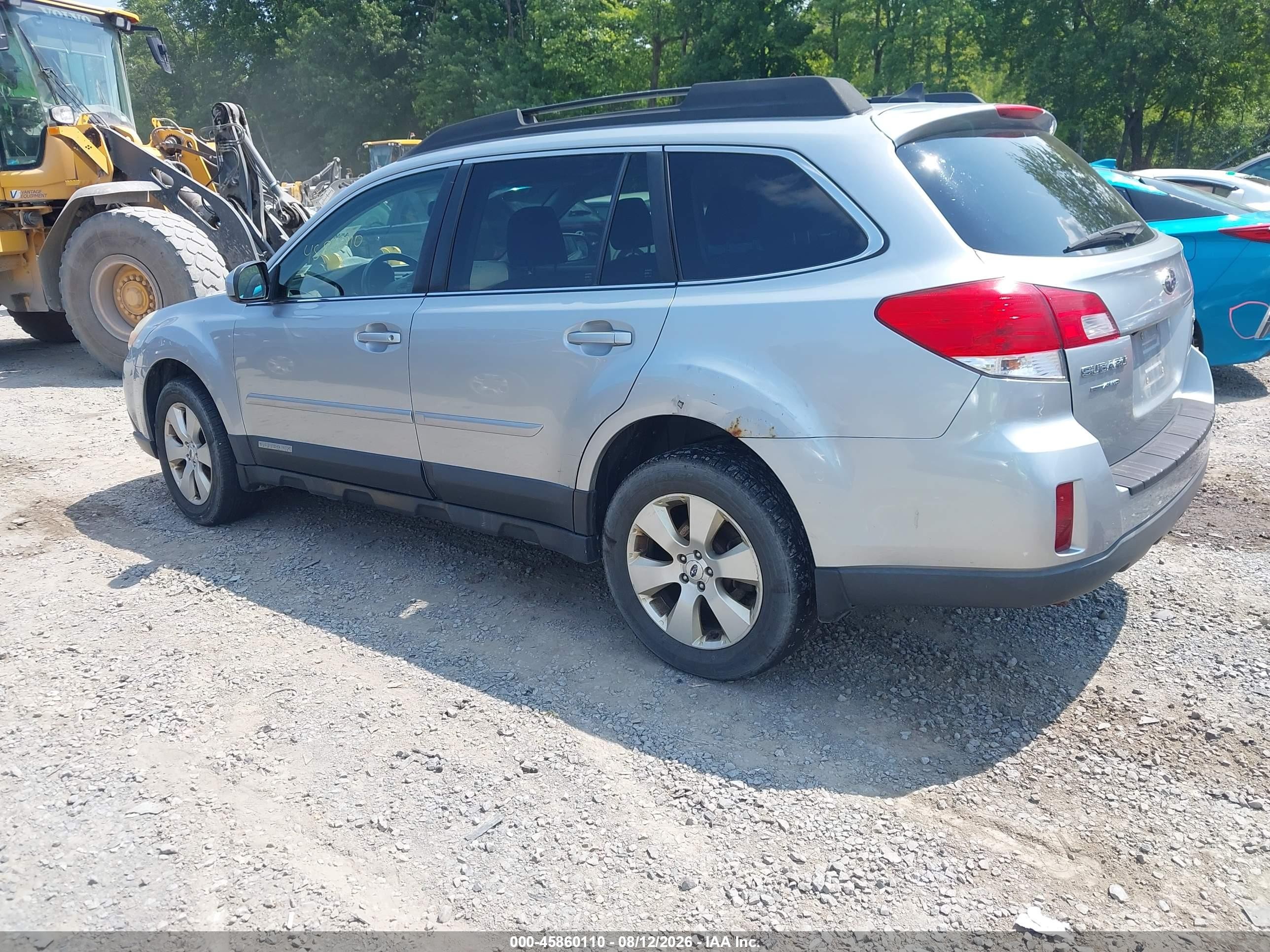 2012 Subaru Outback 2.5i Limited Silver vin: 4S4BRBKC7C3221580