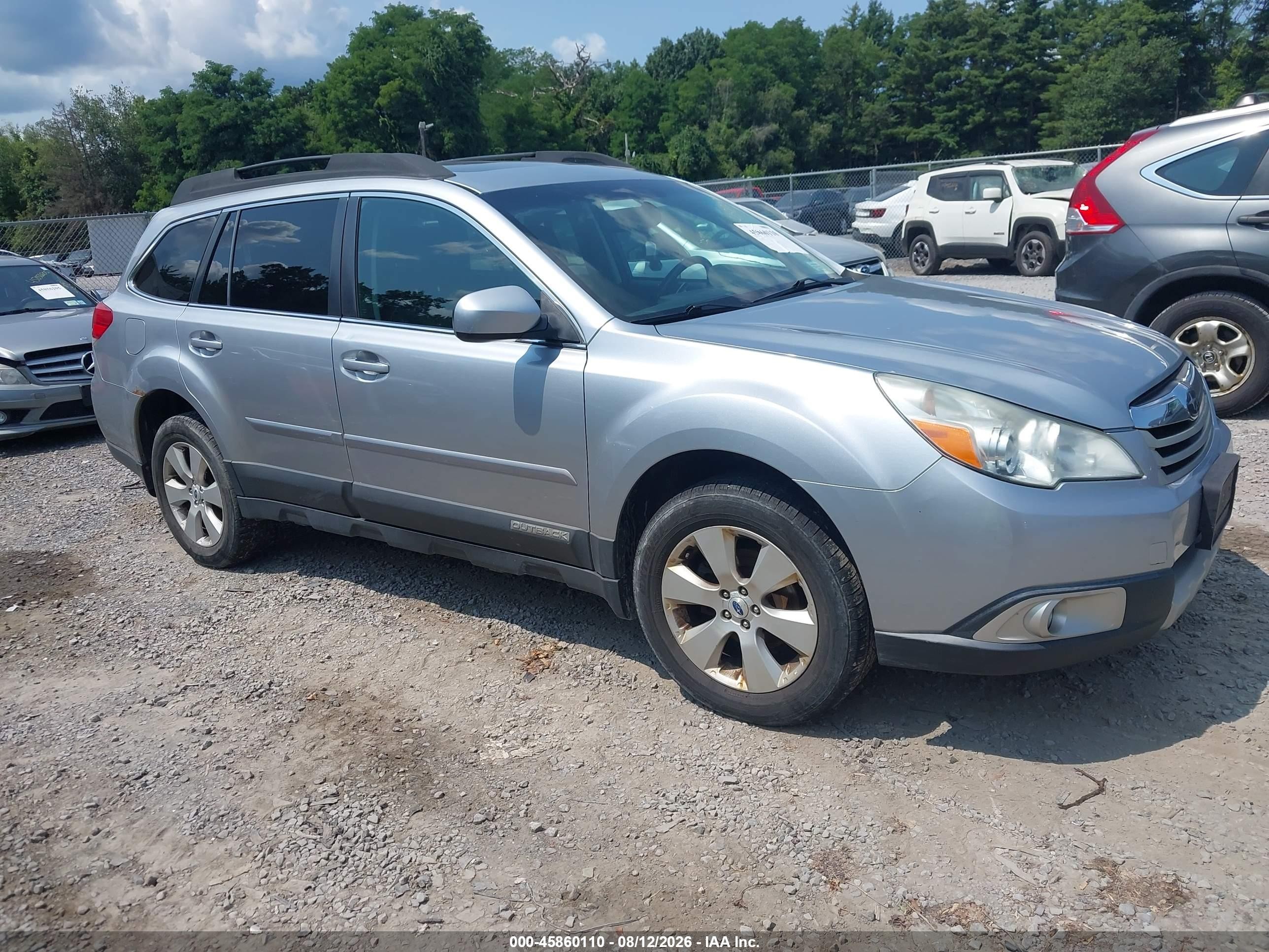 2012 Subaru Outback 2.5i Limited Silver vin: 4S4BRBKC7C3221580