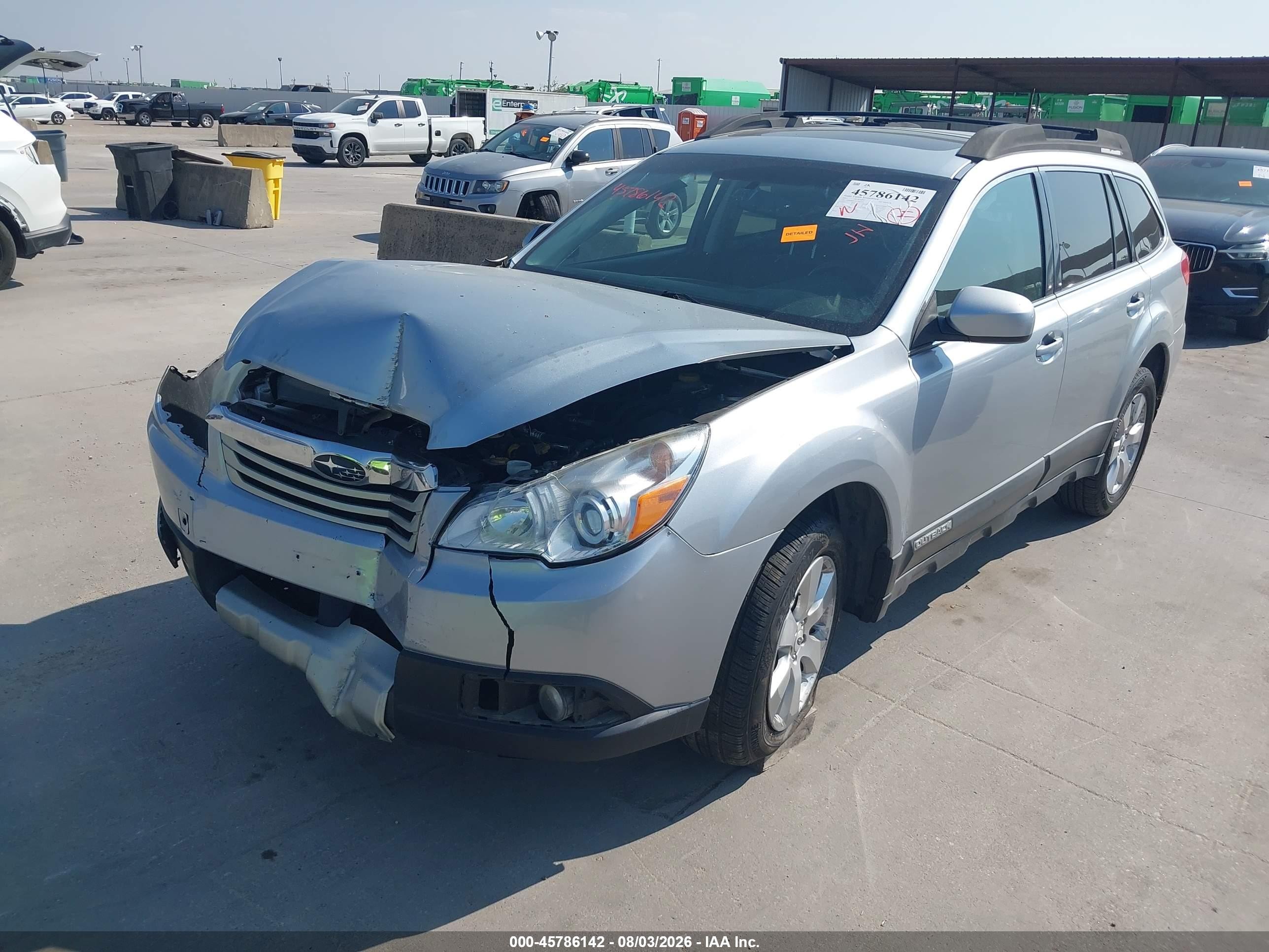 2012 Subaru Outback 2.5i Limited Silver vin: 4S4BRBKC7C3266356