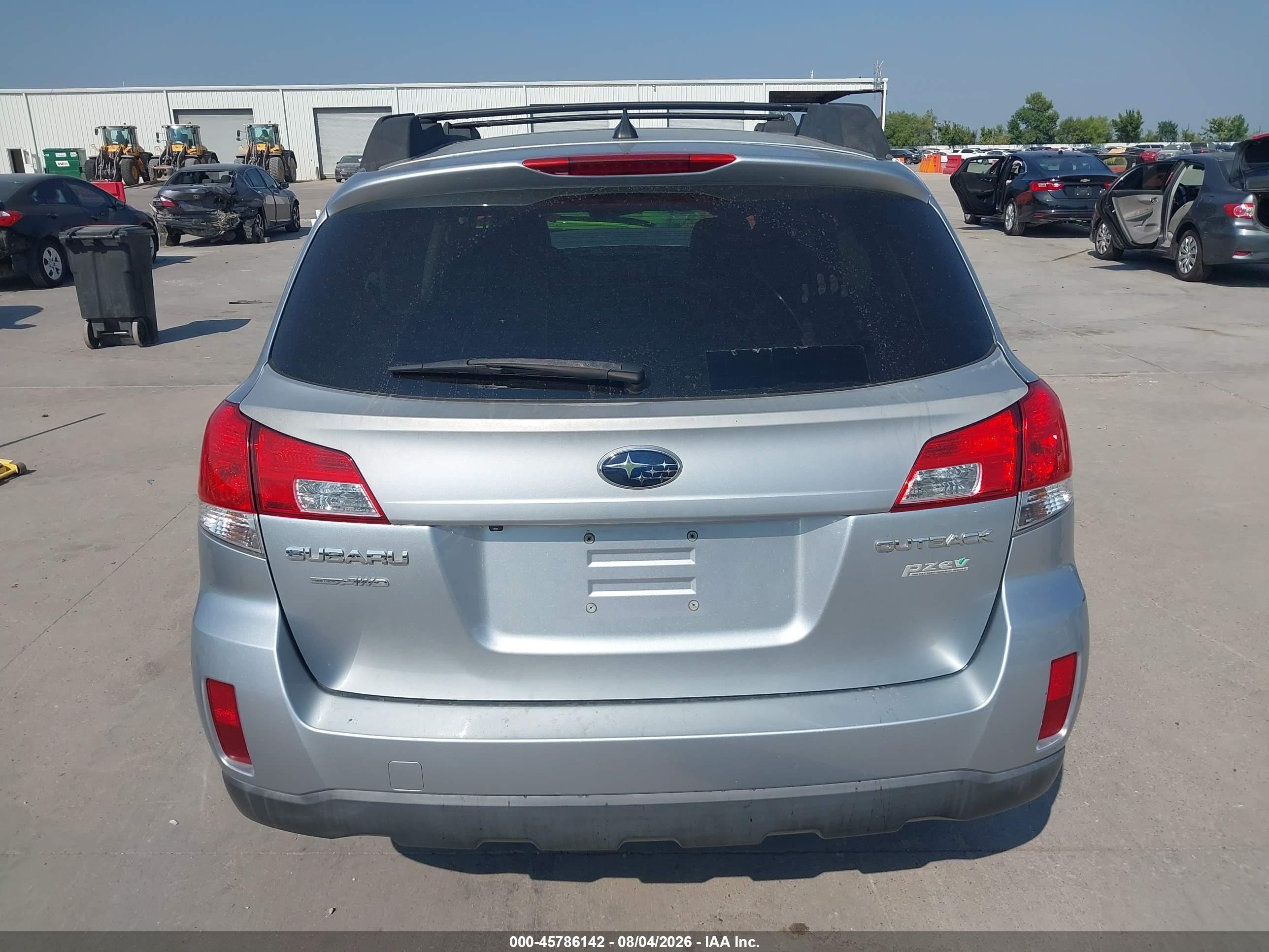 2012 Subaru Outback 2.5i Limited Silver vin: 4S4BRBKC7C3266356