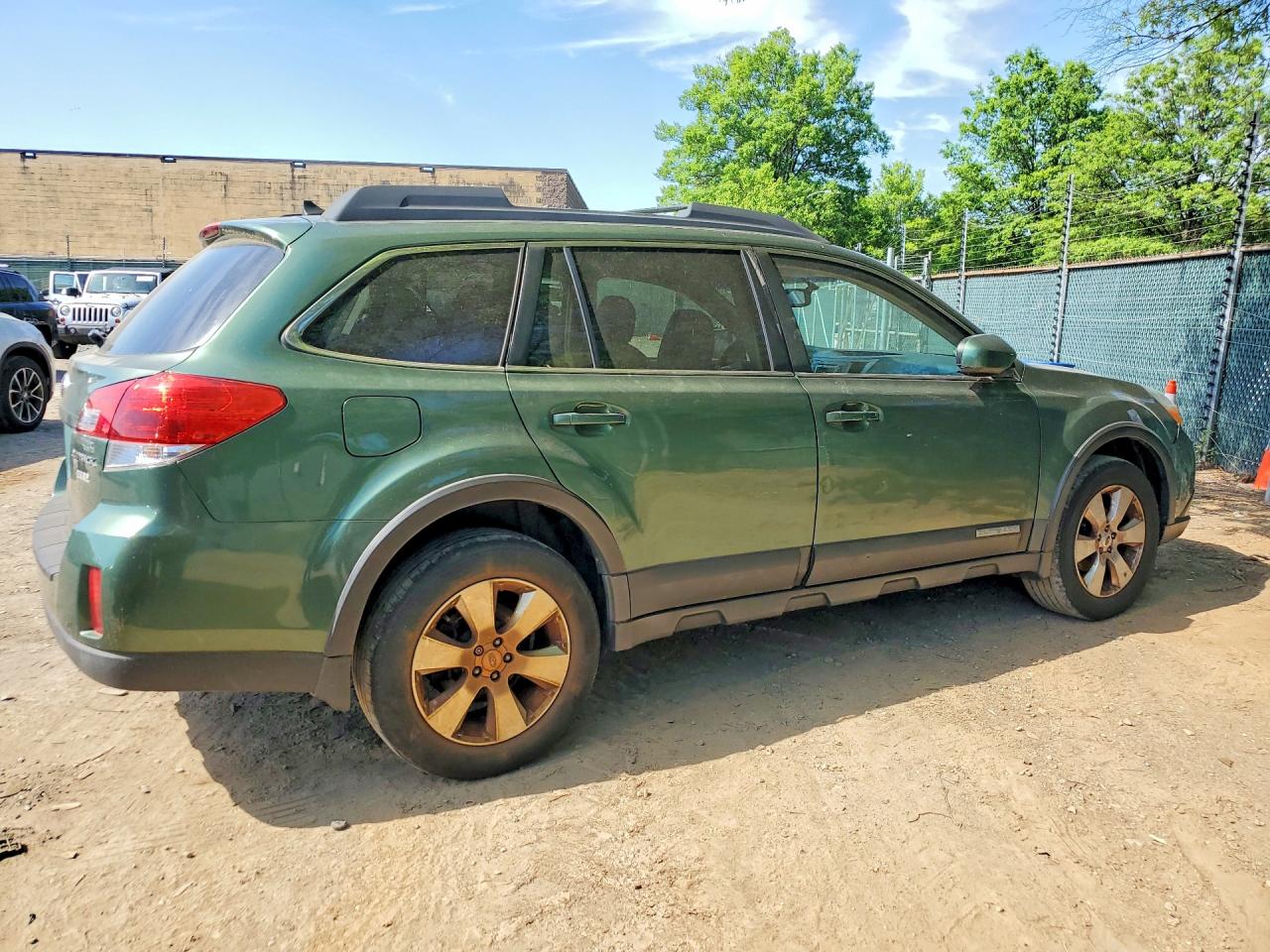 2012 Subaru Outback 2.5i Limited Green vin: 4S4BRBKC7C3281276