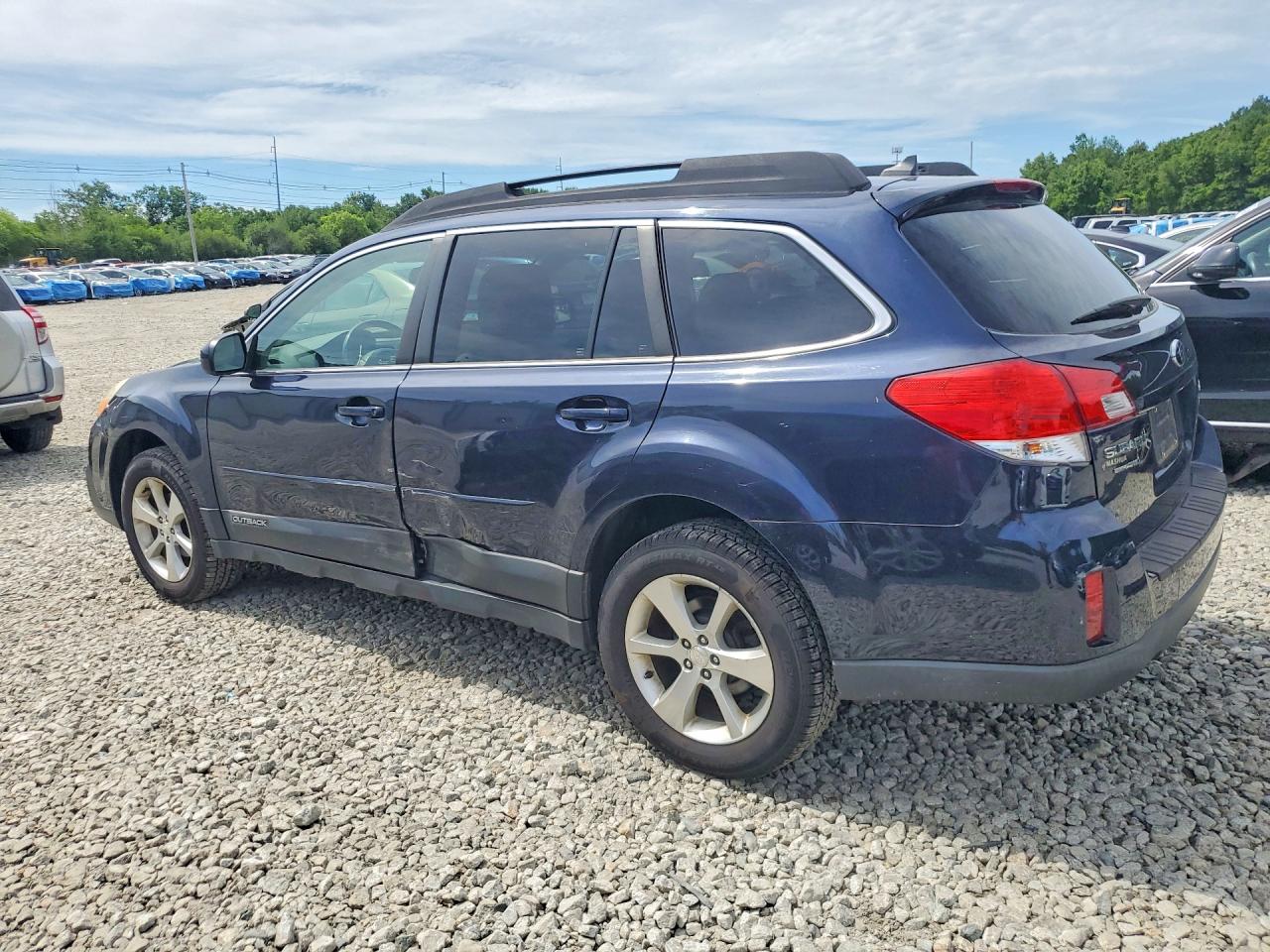 2013 Subaru Outback 2.5i Limited Синий vin: 4S4BRBKC7D3242351