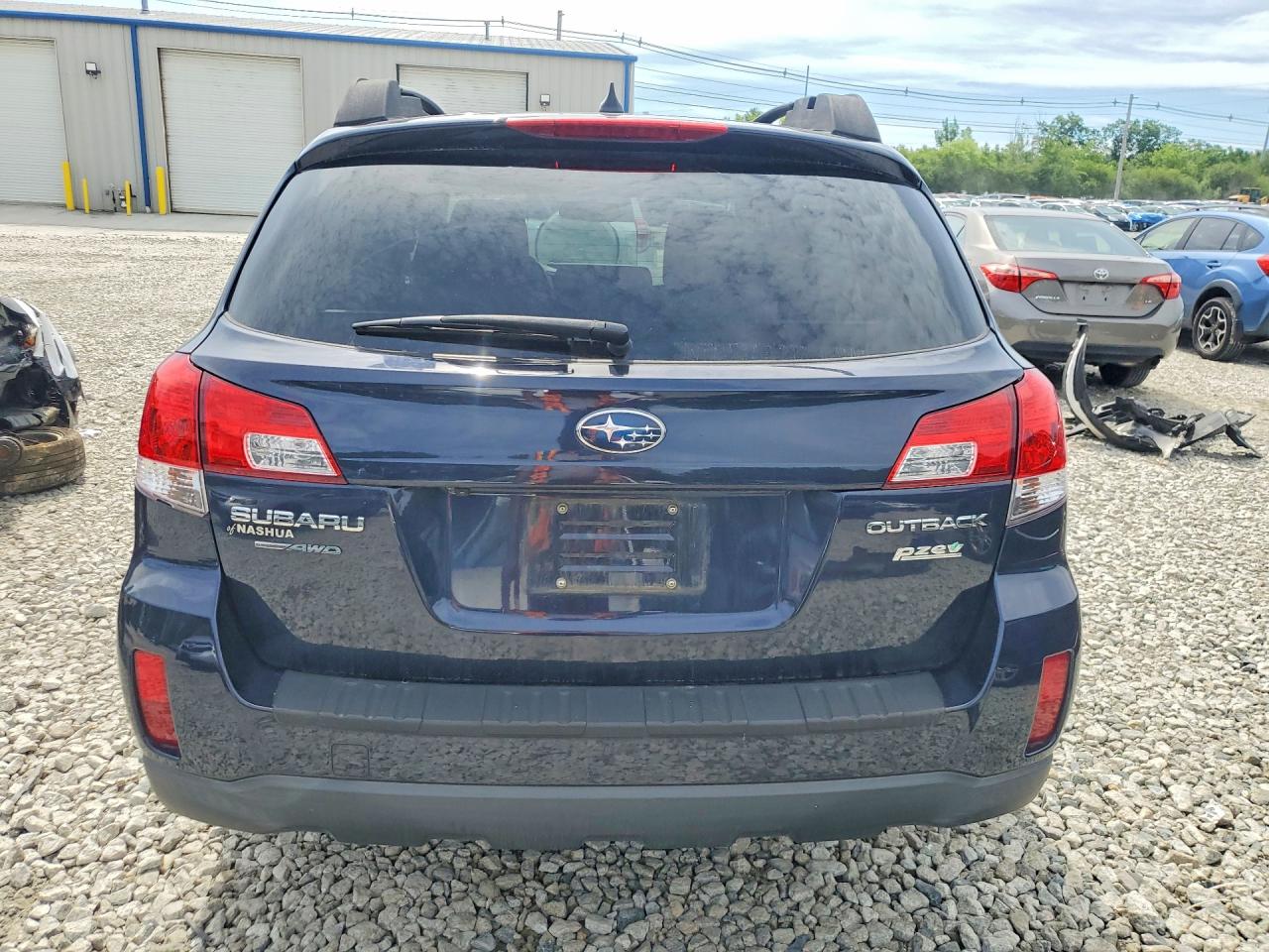2013 Subaru Outback 2.5i Limited Синий vin: 4S4BRBKC7D3242351