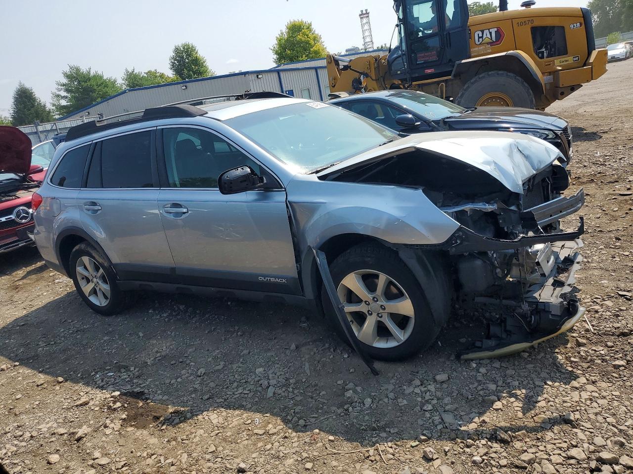 2013 Subaru Outback 2.5i Limited Silver vin: 4S4BRBKC7D3248344