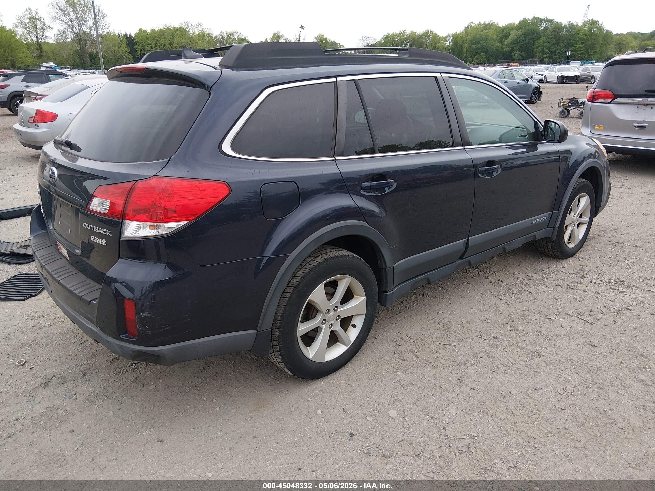 2013 Subaru Outback 2.5i Limited Blue vin: 4S4BRBKC7D3264530