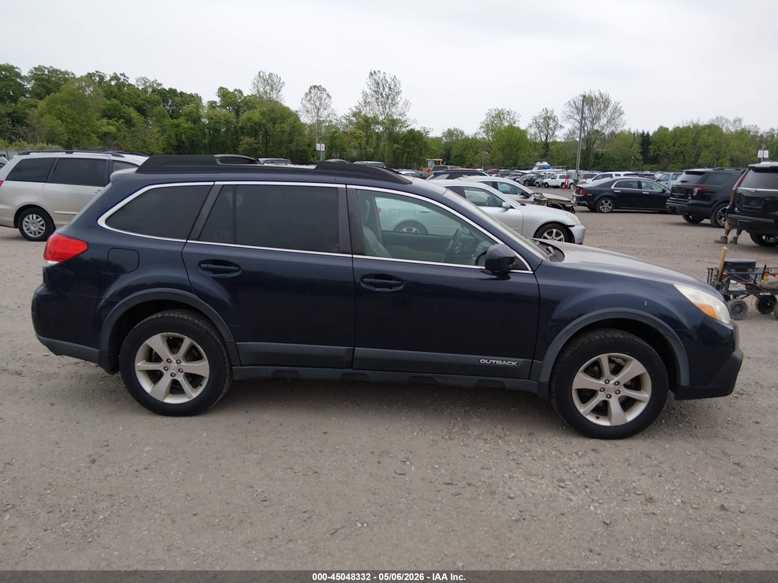 2013 Subaru Outback 2.5i Limited Blue vin: 4S4BRBKC7D3264530