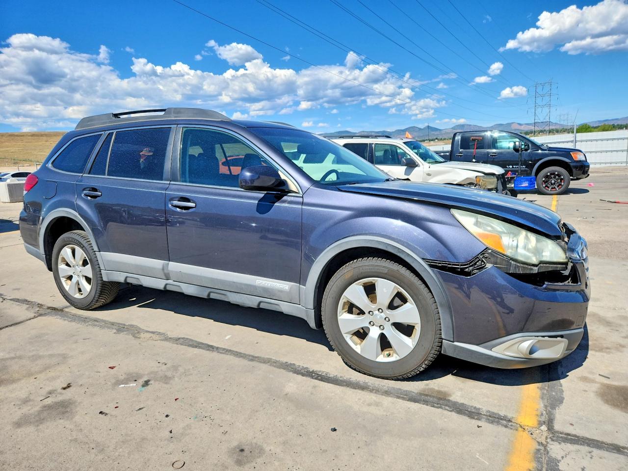 2010 Subaru Outback Gray vin: 4S4BRBKC8A3384493