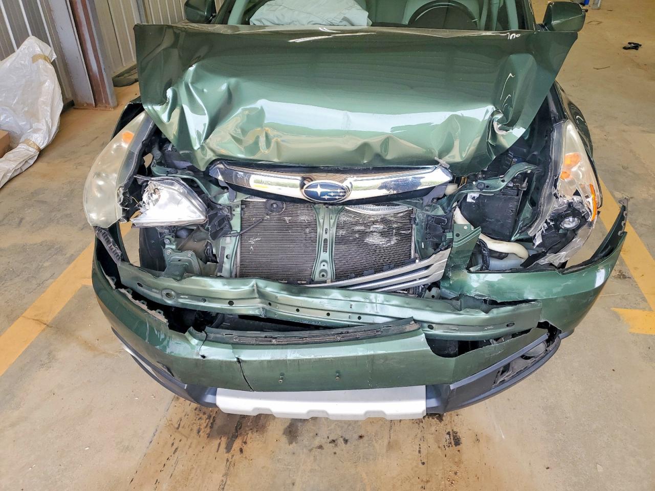 2011 Subaru Outback 2.5i Limited Green vin: 4S4BRBKC8B3342410
