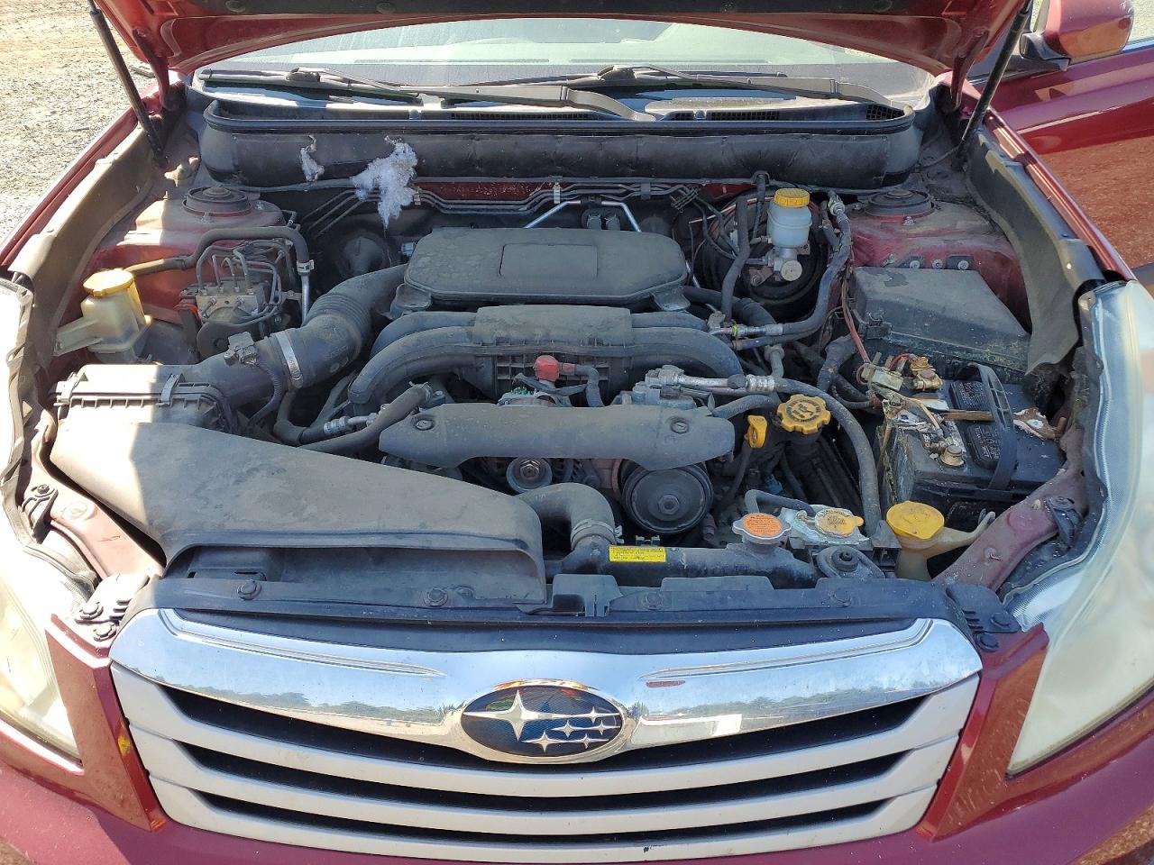 2011 Subaru Outback 2.5i Limited Красный vin: 4S4BRBKC8B3390747