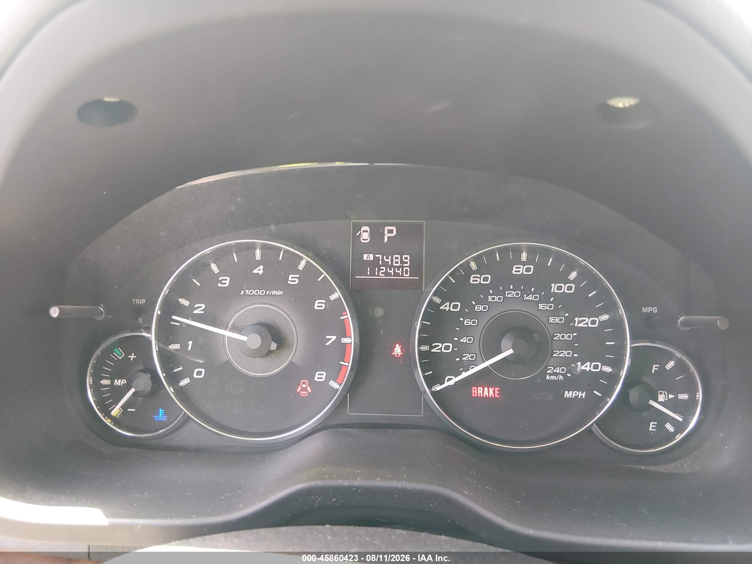 2011 Subaru Outback 2.5i Limited White vin: 4S4BRBKC8B3398055