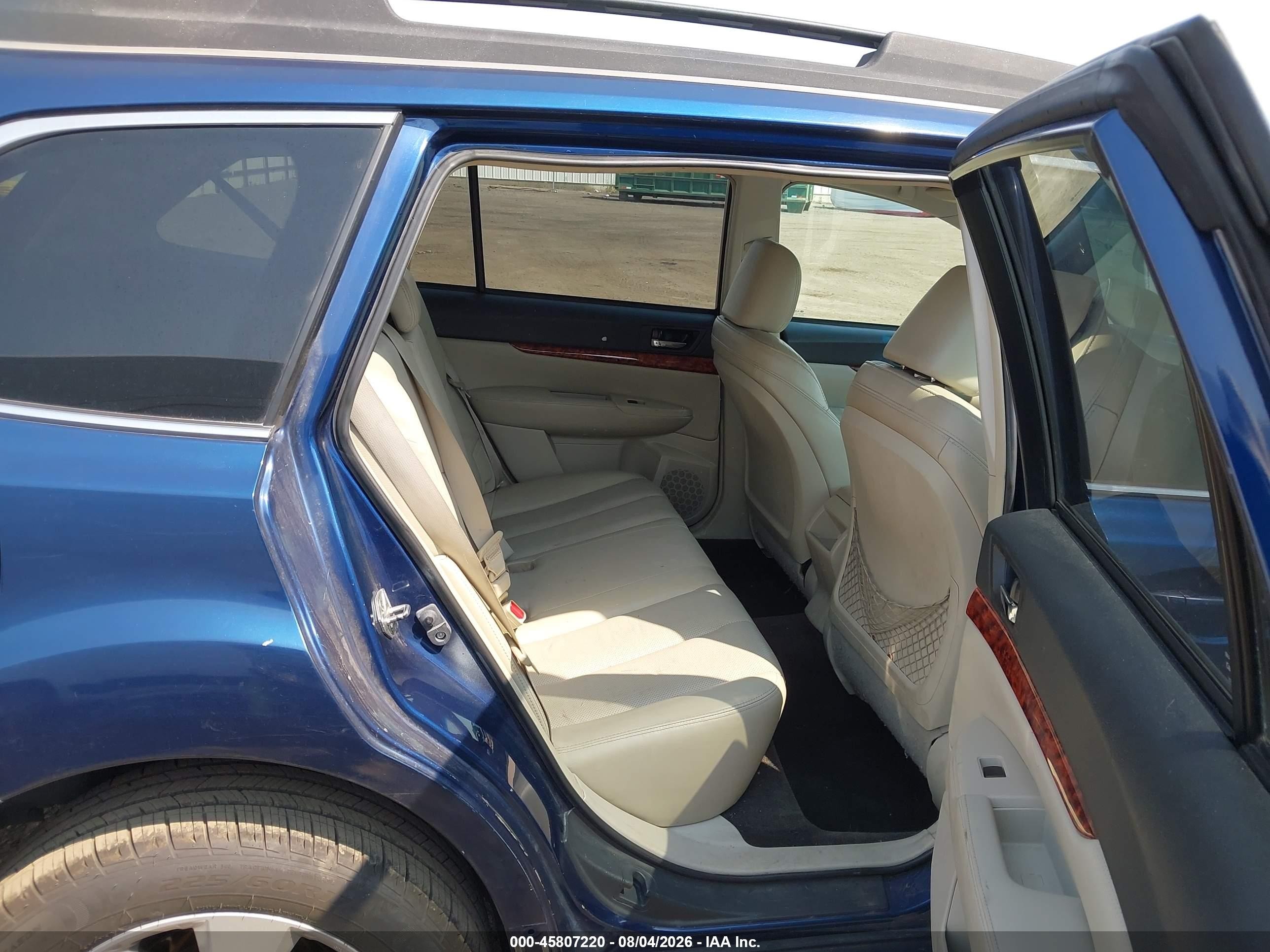2011 Subaru Outback 2.5i Limited Blue vin: 4S4BRBKC8B3416327