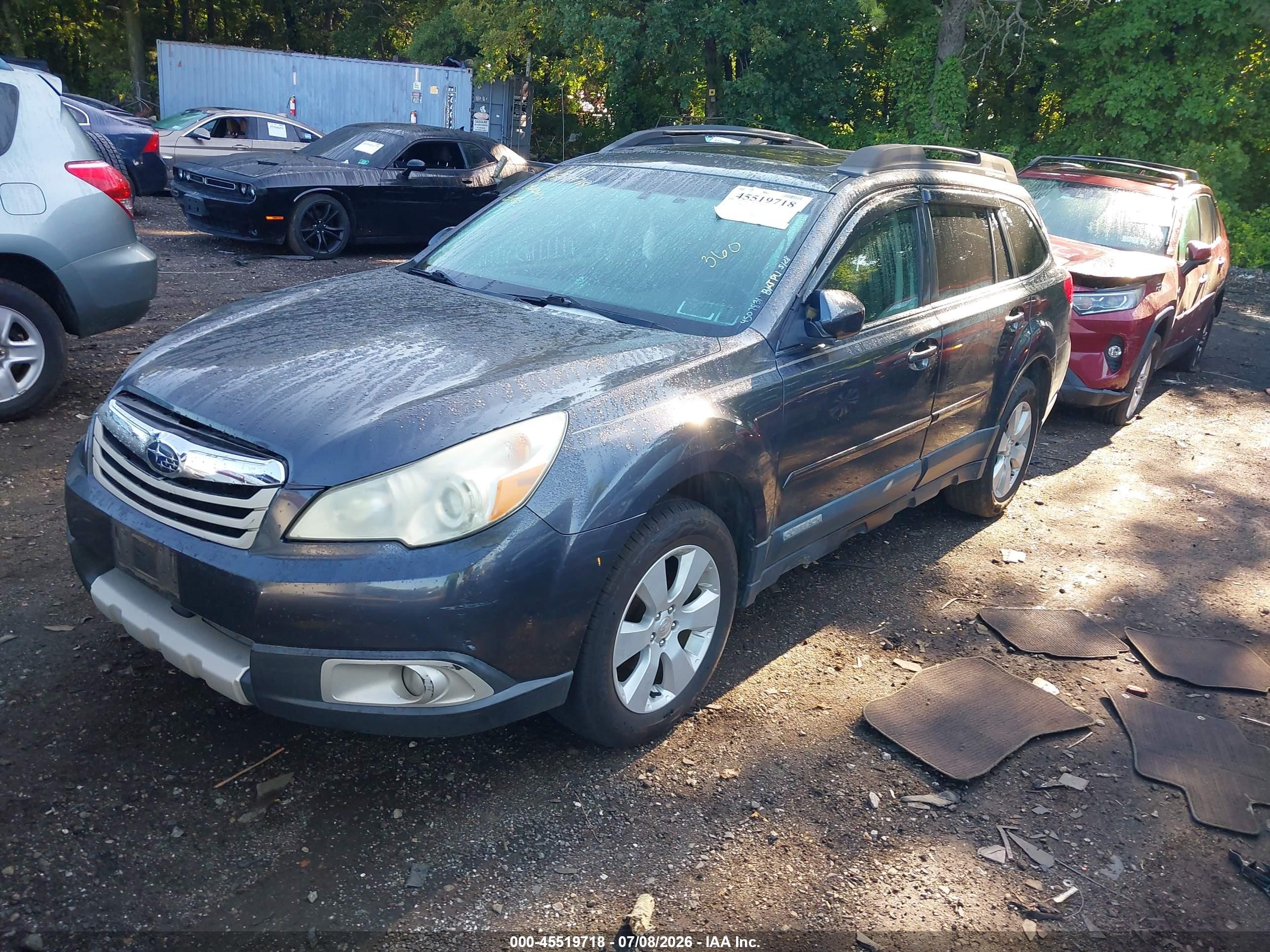 2011 Subaru Outback 2.5i Limited Gray vin: 4S4BRBKC8B3421222