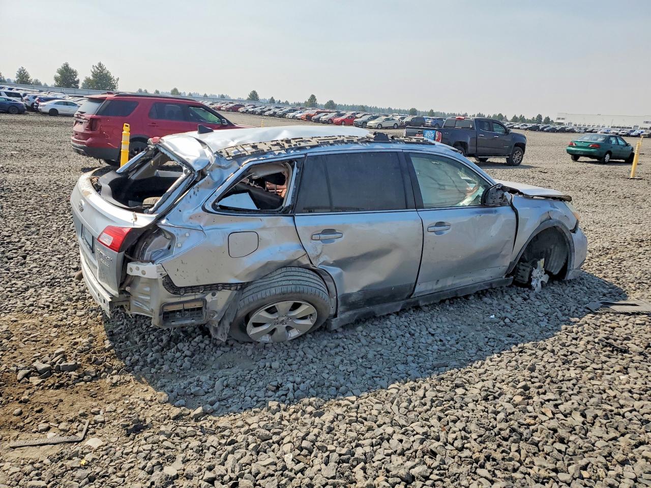2012 Subaru Outback 2.5i Limited Серебряный vin: 4S4BRBKC8C3239361