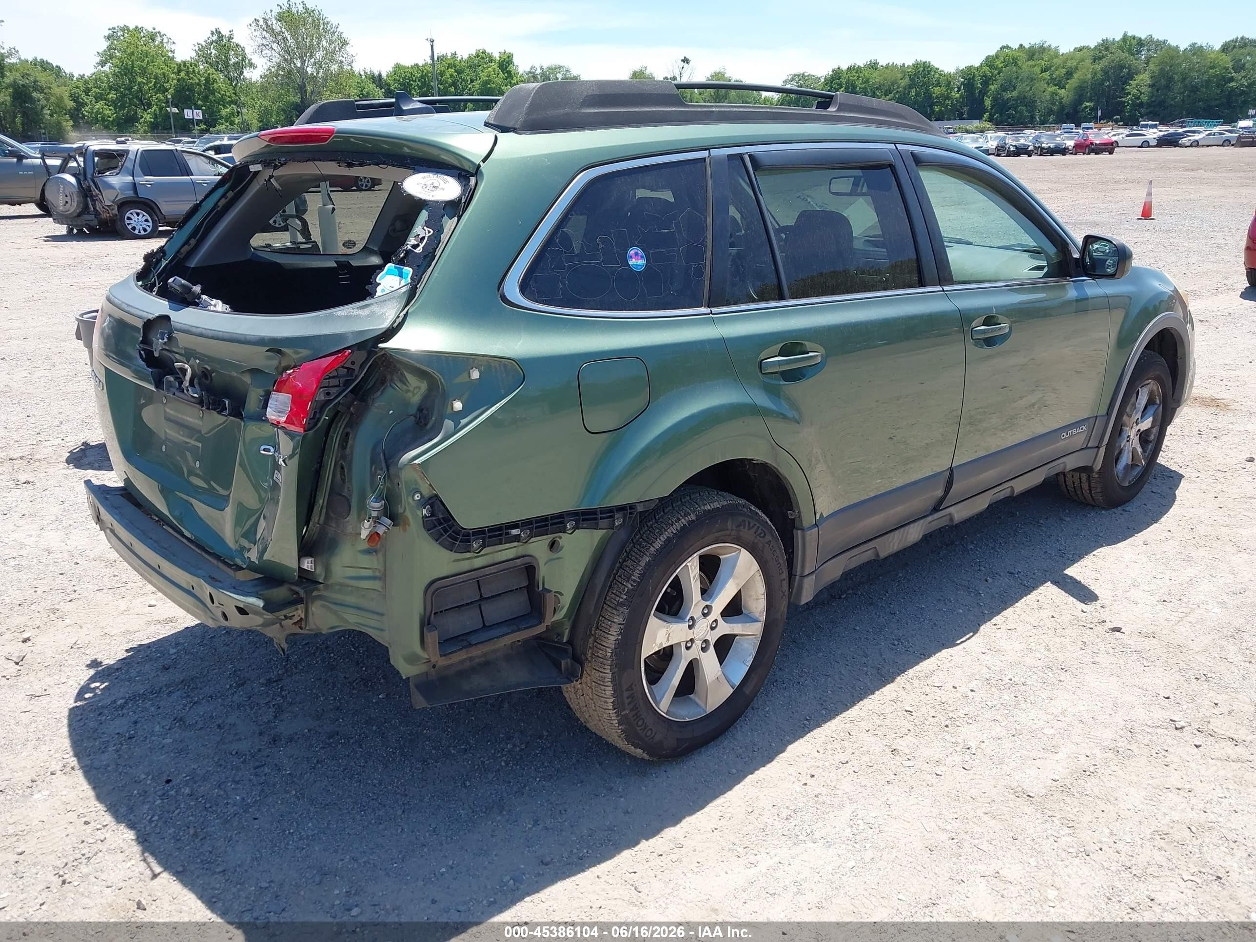 2013 Subaru Outback 2.5i Limited Green vin: 4S4BRBKC8D3228734