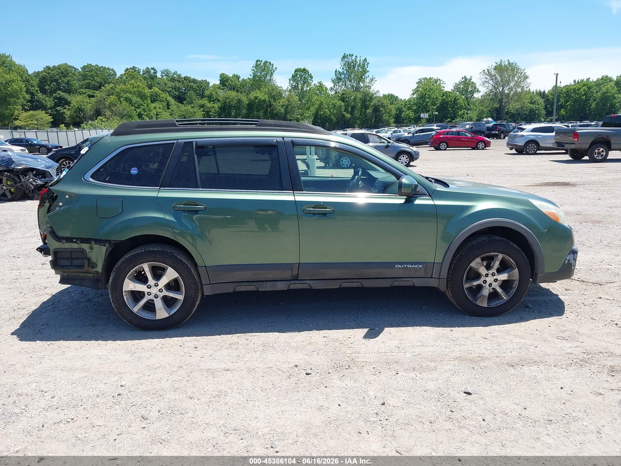2013 Subaru Outback 2.5i Limited Green vin: 4S4BRBKC8D3228734