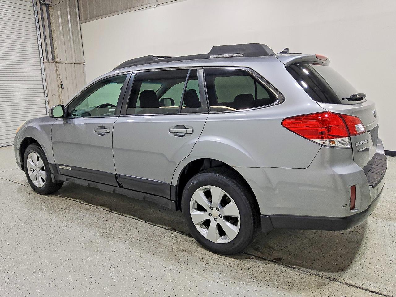 2011 Subaru Outback 2.5i Limited Серый vin: 4S4BRBKC9B3315183