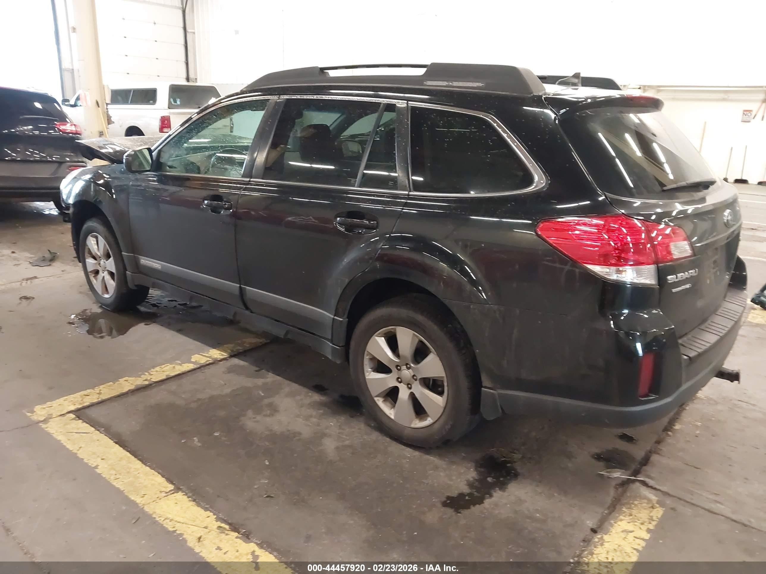 2011 Subaru Outback 2.5i Limited Black vin: 4S4BRBKC9B3316320