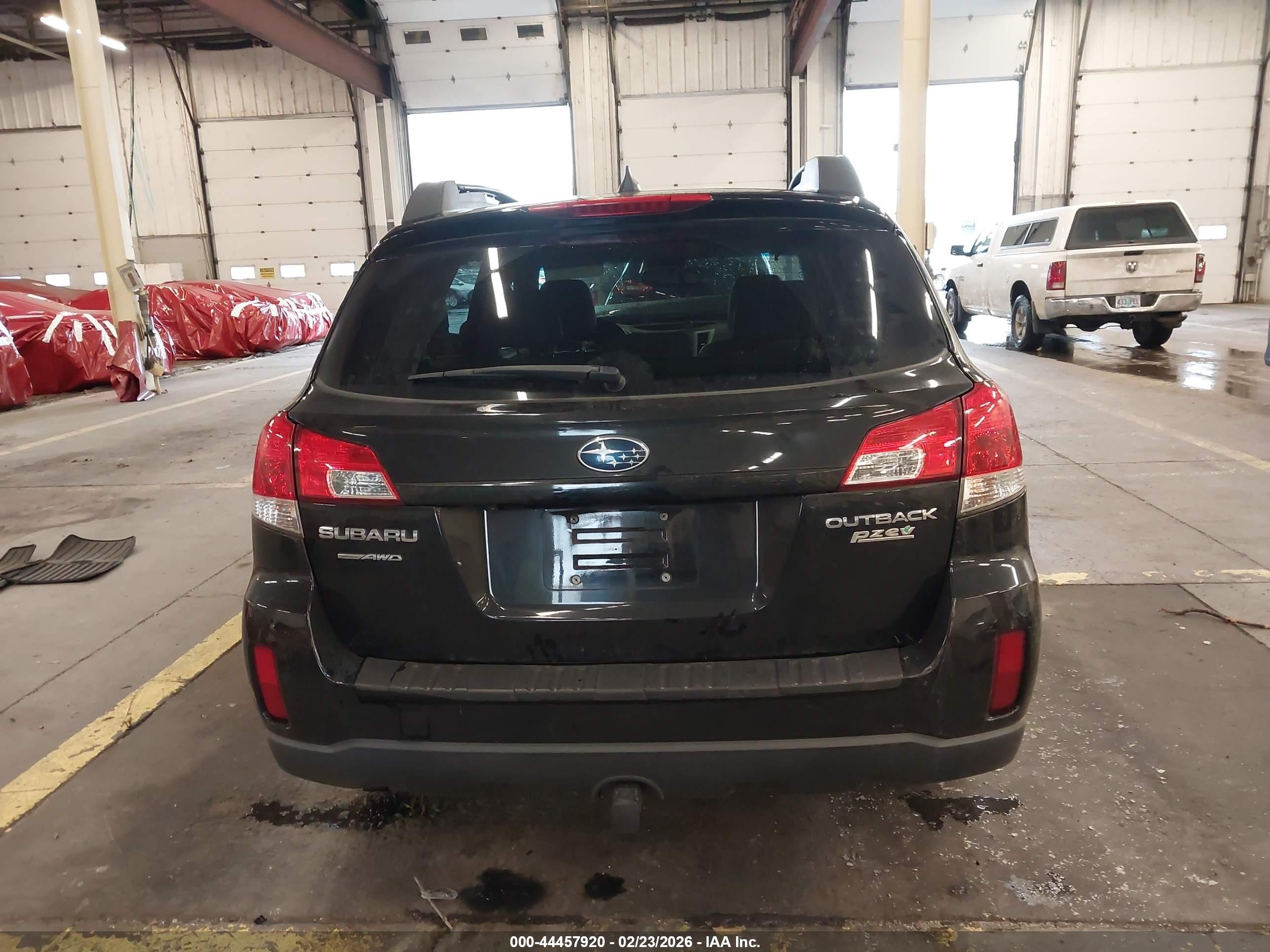 2011 Subaru Outback 2.5i Limited Black vin: 4S4BRBKC9B3316320