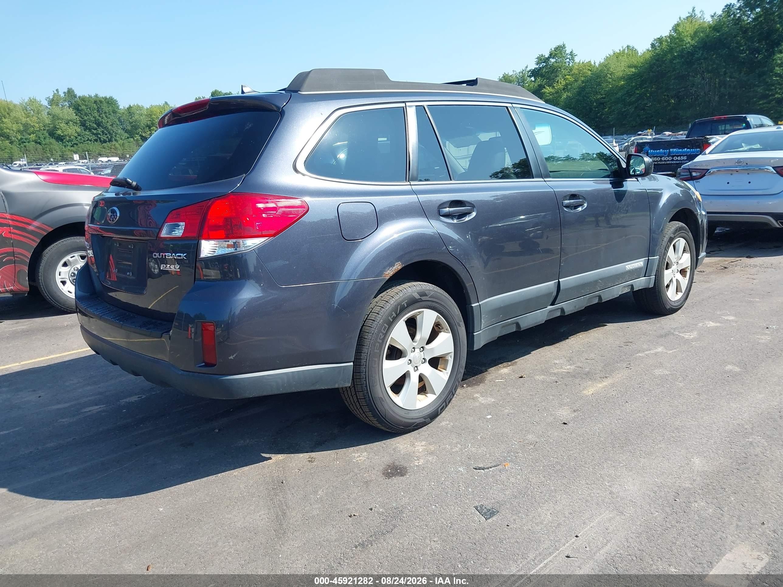 2011 Subaru Outback 2.5i Limited Серый vin: 4S4BRBKC9B3373956
