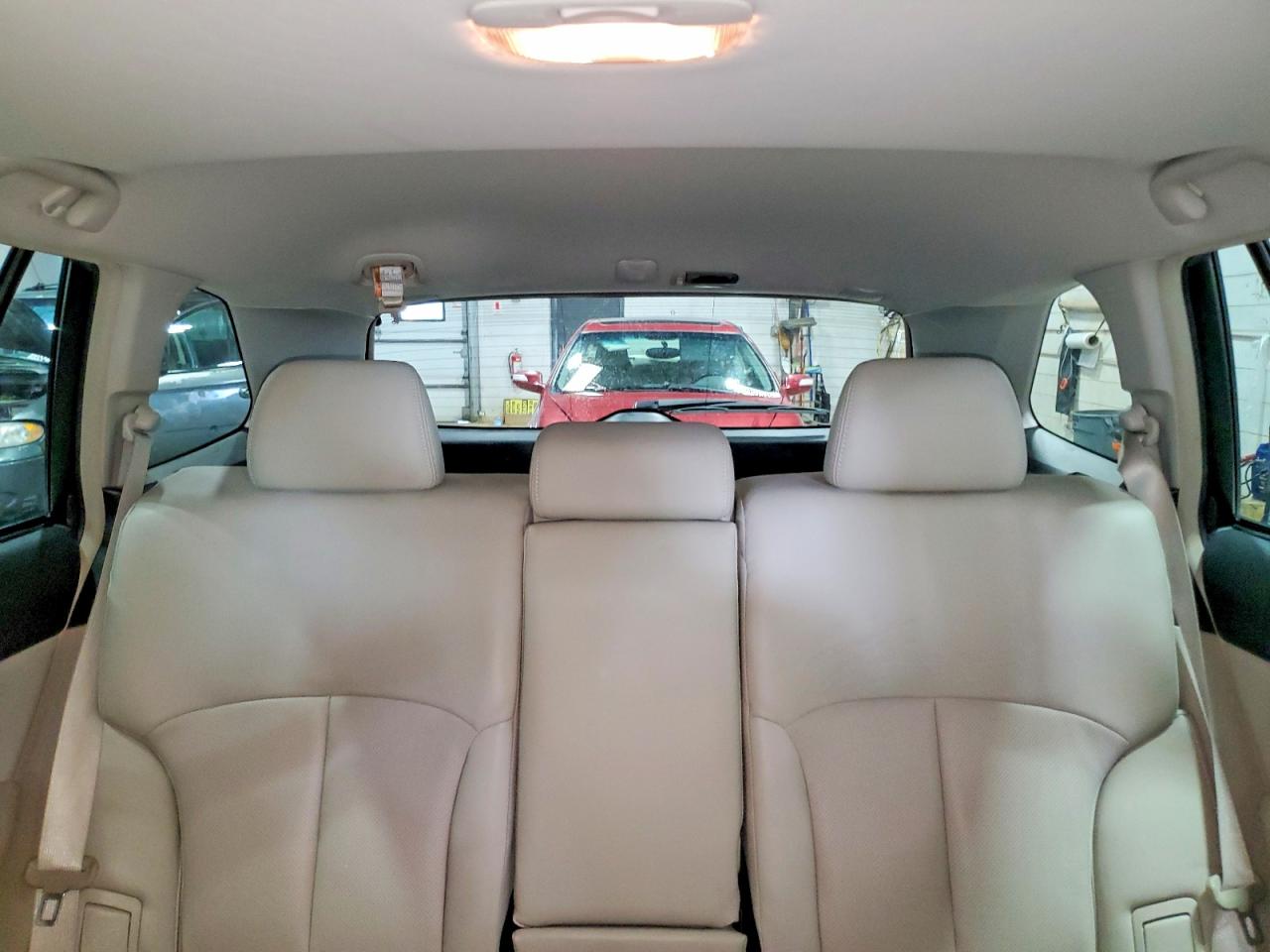 2011 Subaru Outback 2.5i Limited Green vin: 4S4BRBKC9B3446260