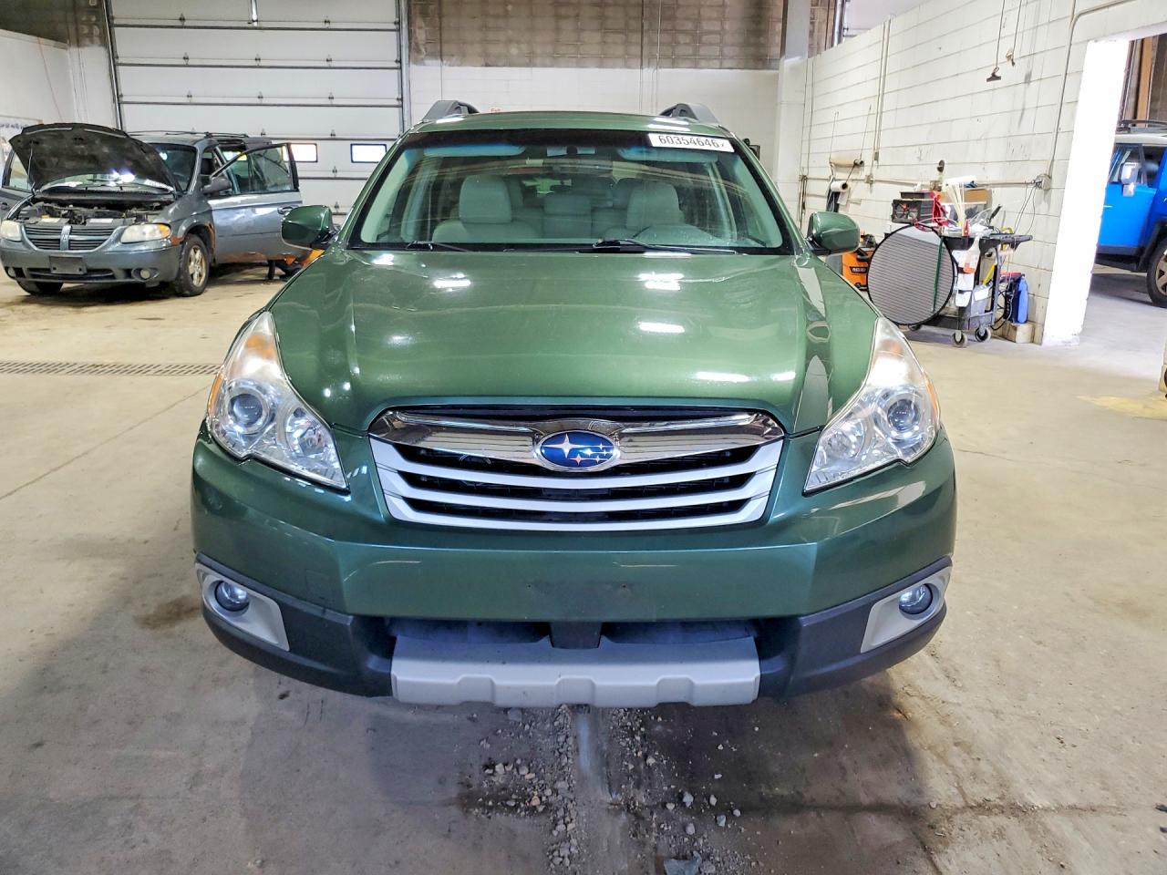 2011 Subaru Outback 2.5i Limited Green vin: 4S4BRBKC9B3446260