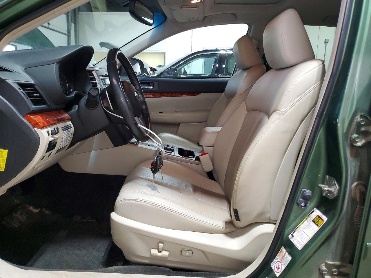 2011 Subaru Outback 2.5i Limited Green vin: 4S4BRBKC9B3446260