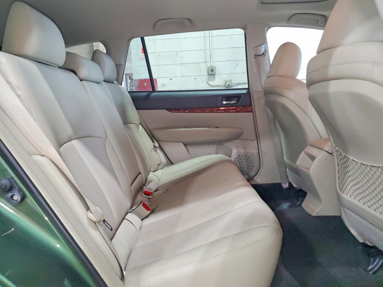 2011 Subaru Outback 2.5i Limited Green vin: 4S4BRBKC9B3446260