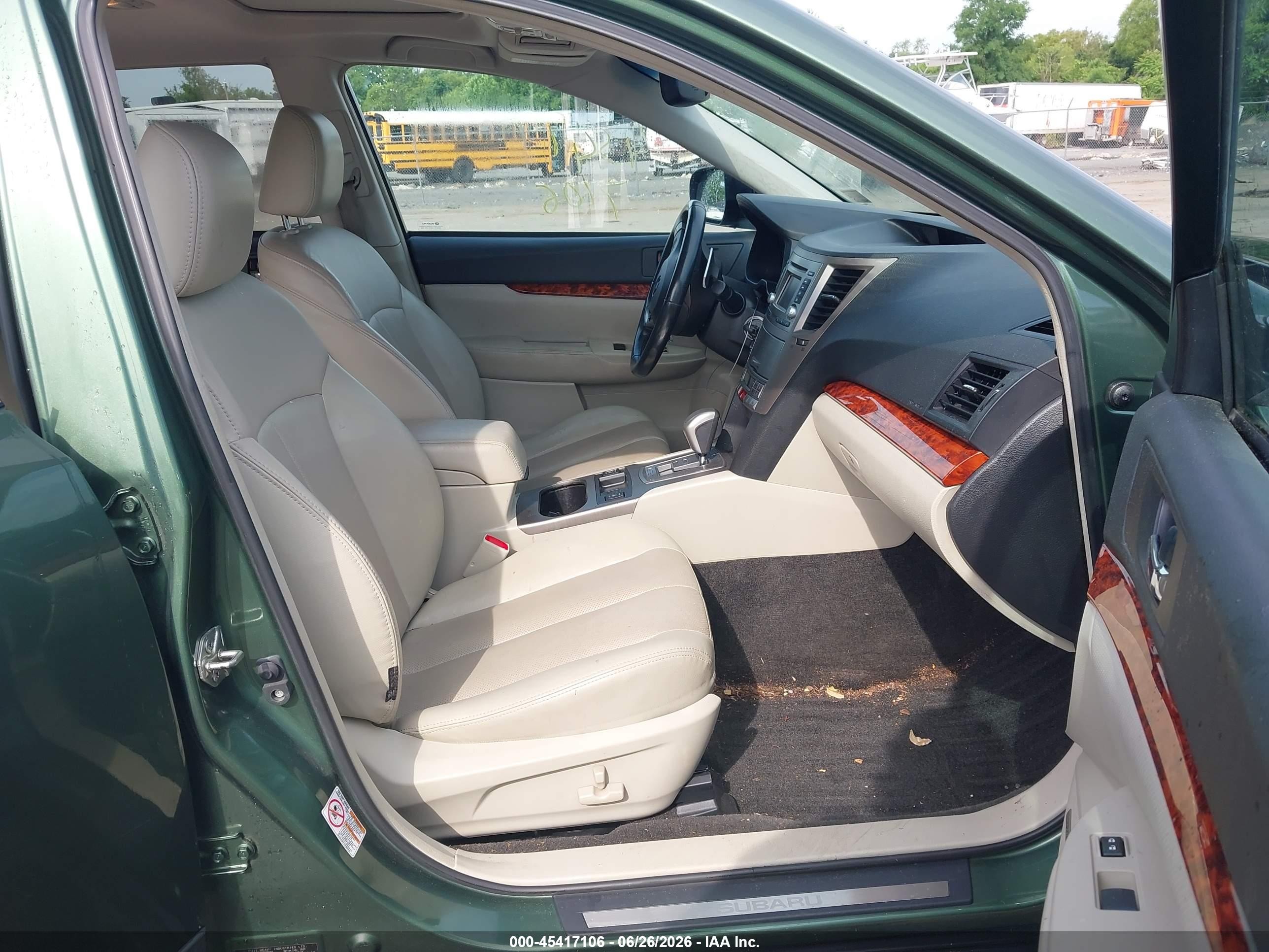 2012 Subaru Outback 2.5i Limited Зеленый vin: 4S4BRBKC9C3210452