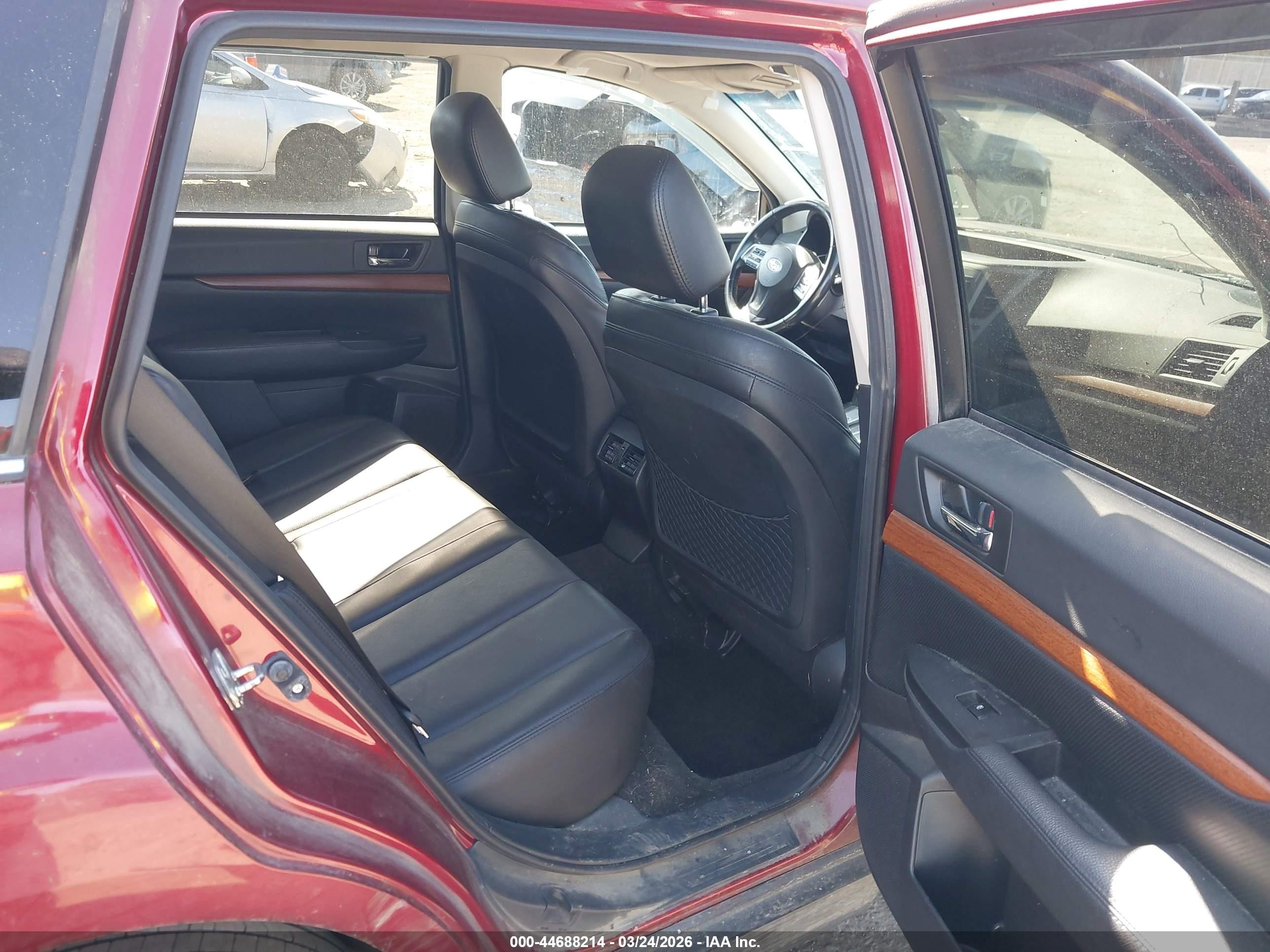 2013 Subaru Outback 2.5i Limited Maroon vin: 4S4BRBKC9D3212977