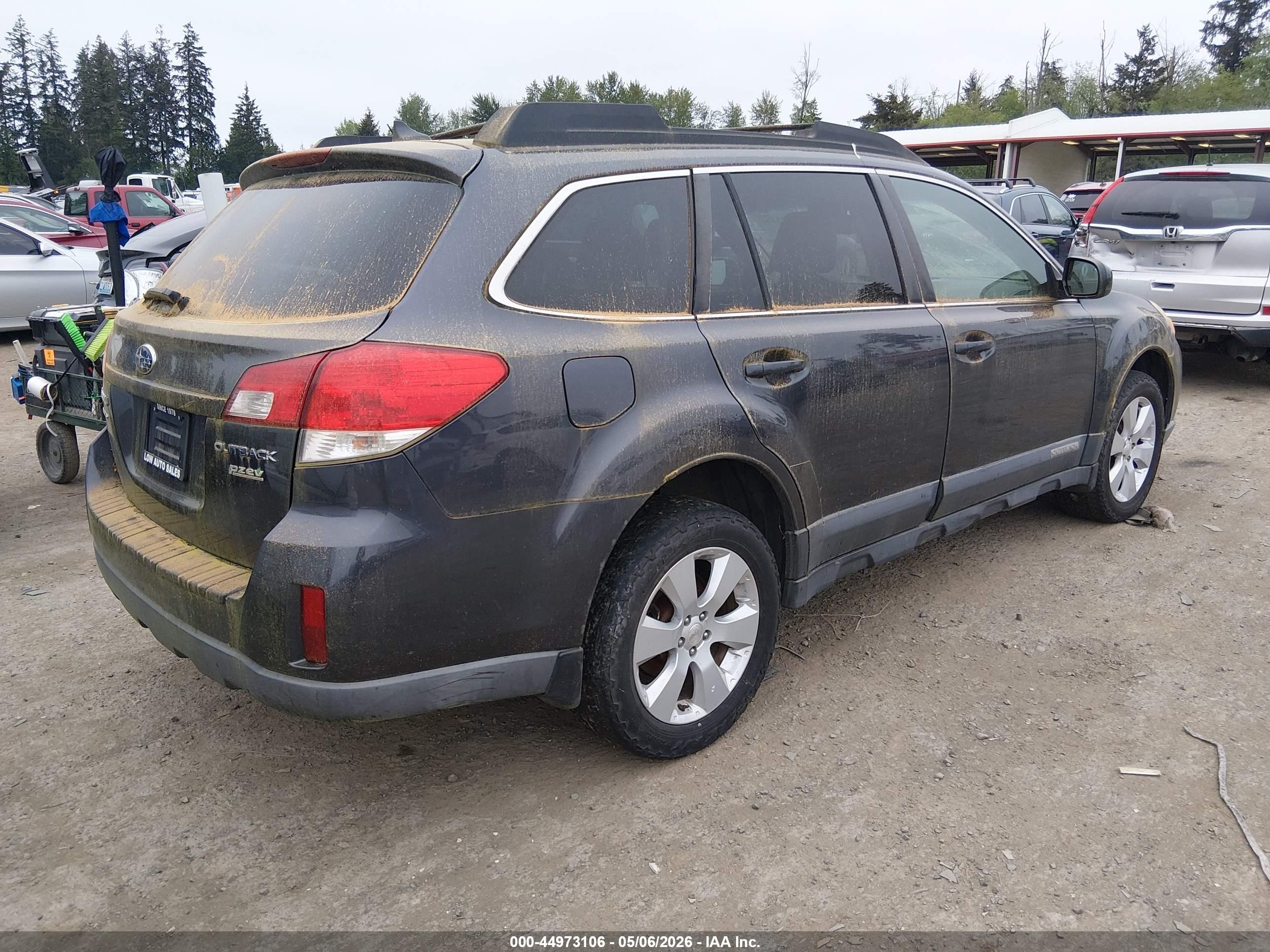 2011 Subaru Outback 2.5i Limited Dark Blue vin: 4S4BRBKCXB3357264
