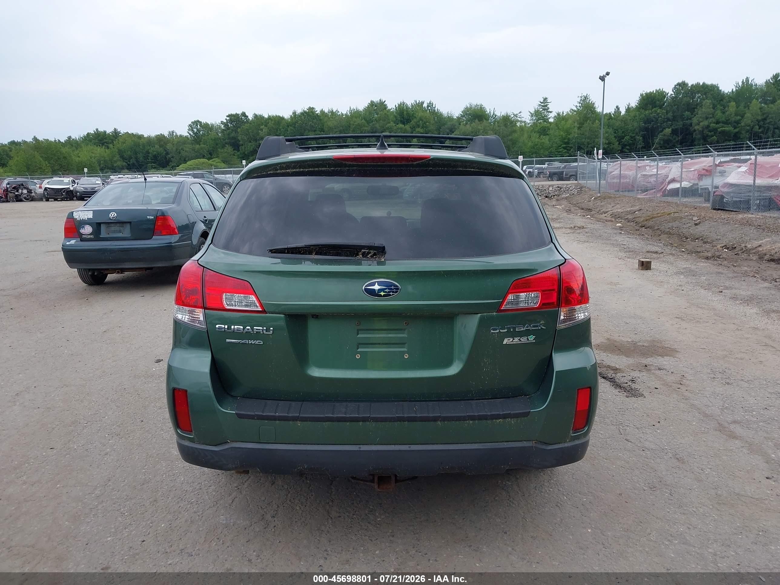2011 Subaru Outback 2.5i Limited Green vin: 4S4BRBKCXB3361041