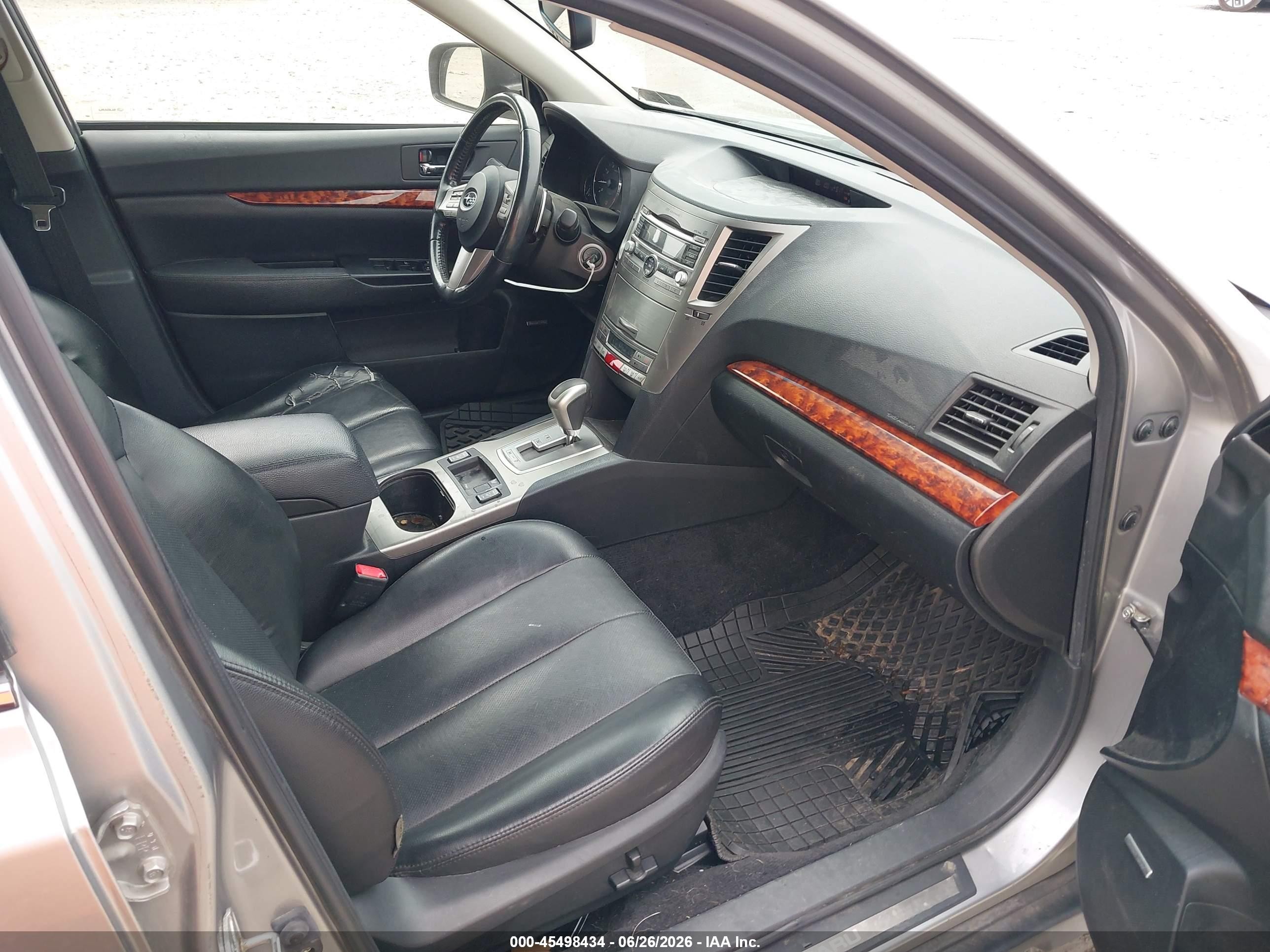 2011 Subaru Outback 2.5i Limited Gray vin: 4S4BRBKCXB3362111