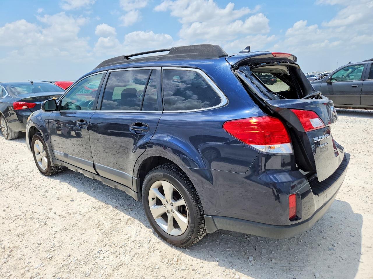 2013 Subaru Outback 2.5i Limited Blue vin: 4S4BRBKCXD3299272