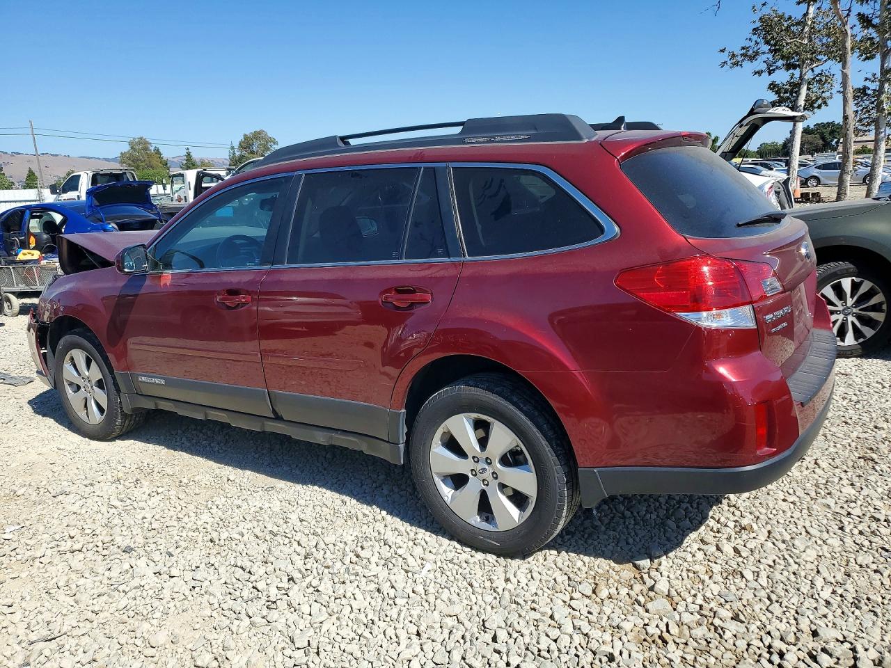 2012 Subaru Outback 2.5i Limited Красный vin: 4S4BRBLC0C3235657