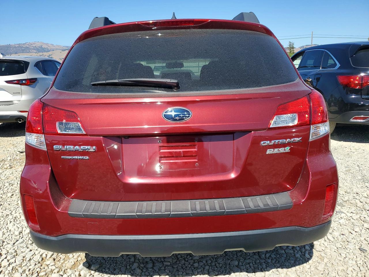 2012 Subaru Outback 2.5i Limited Красный vin: 4S4BRBLC0C3235657