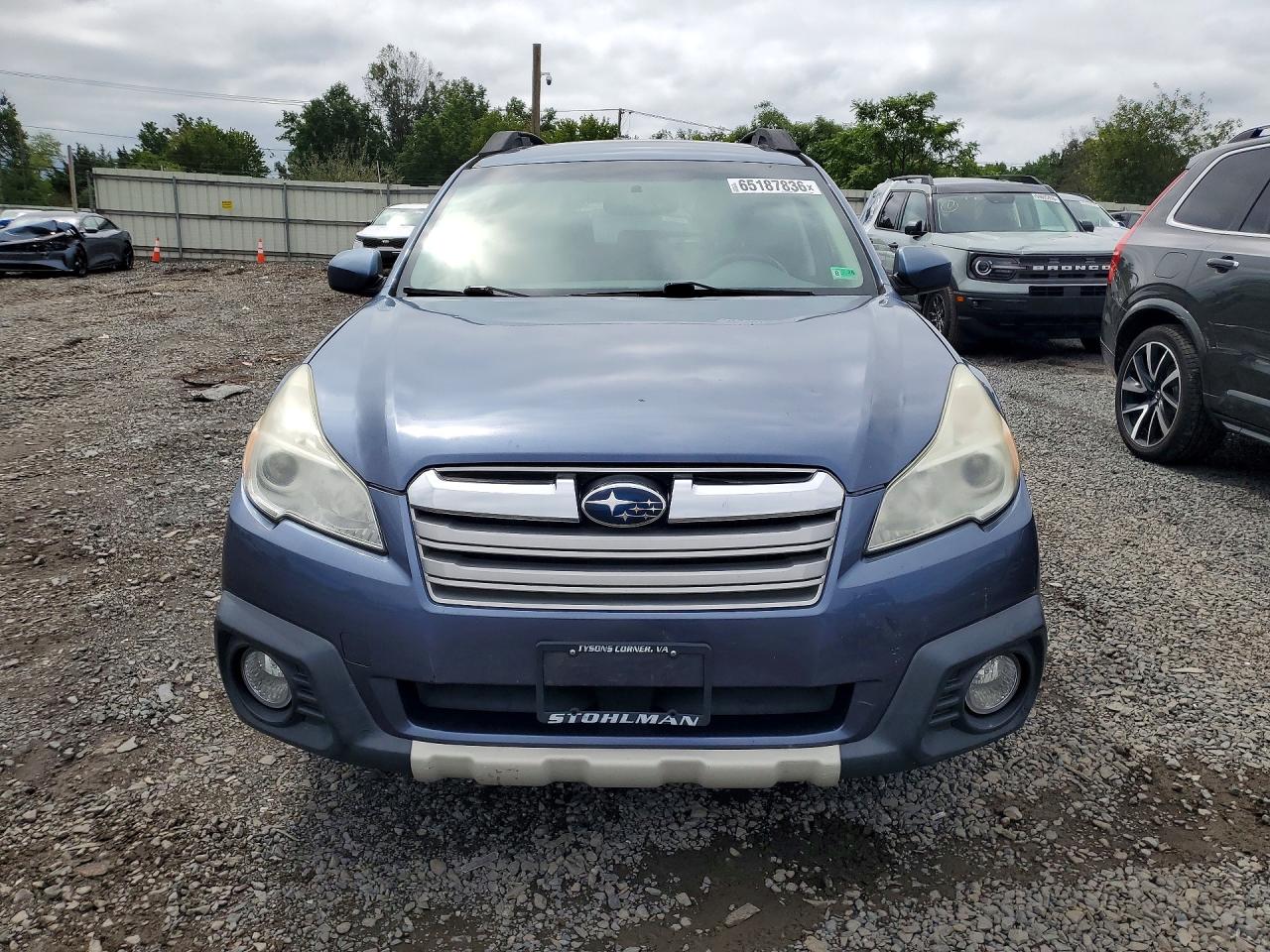 2014 Subaru Outback 2.5i Limited Blue vin: 4S4BRBLC0E3296882