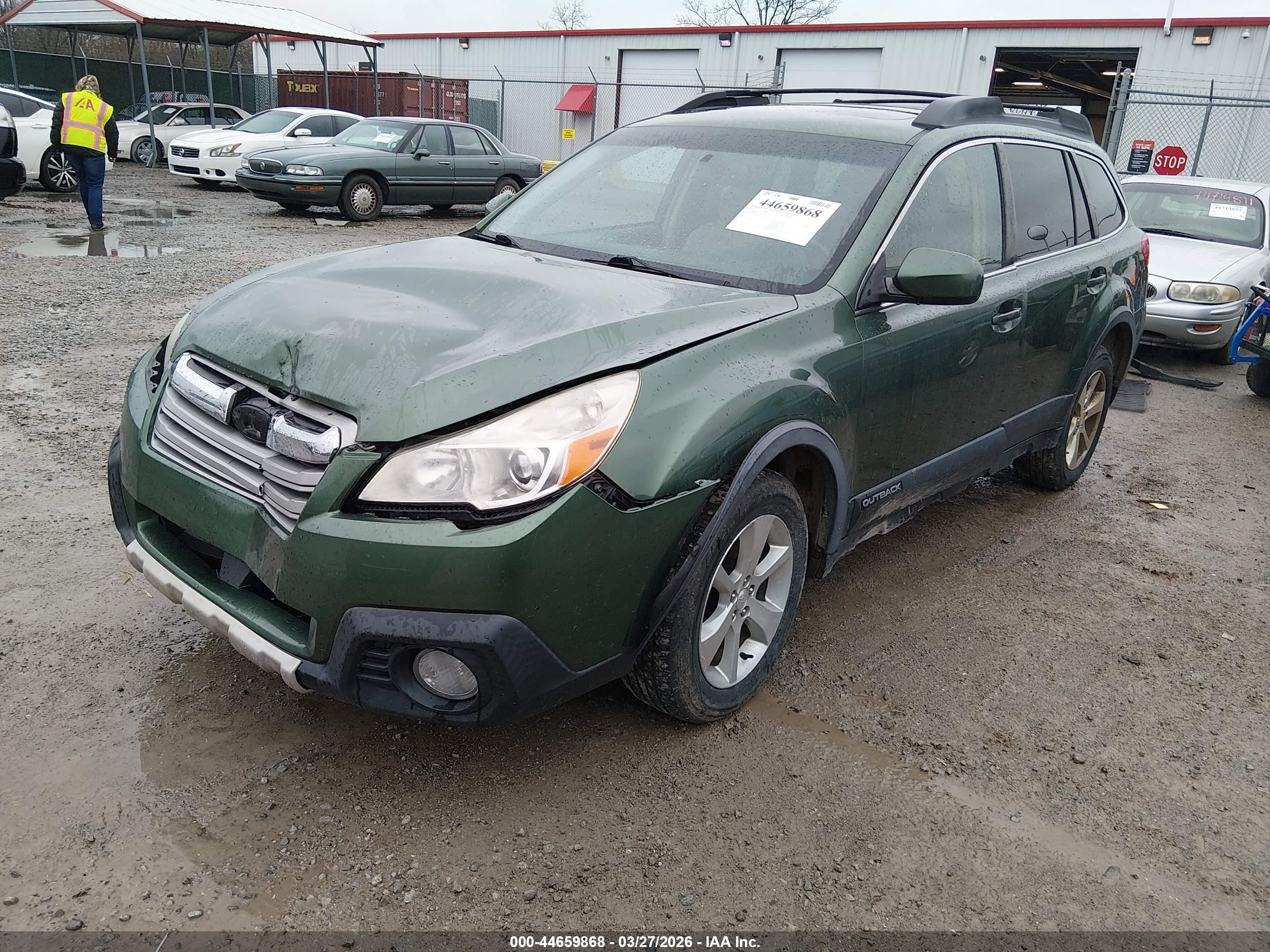 2014 Subaru Outback 2.5i Limited Green vin: 4S4BRBLC0E3323403