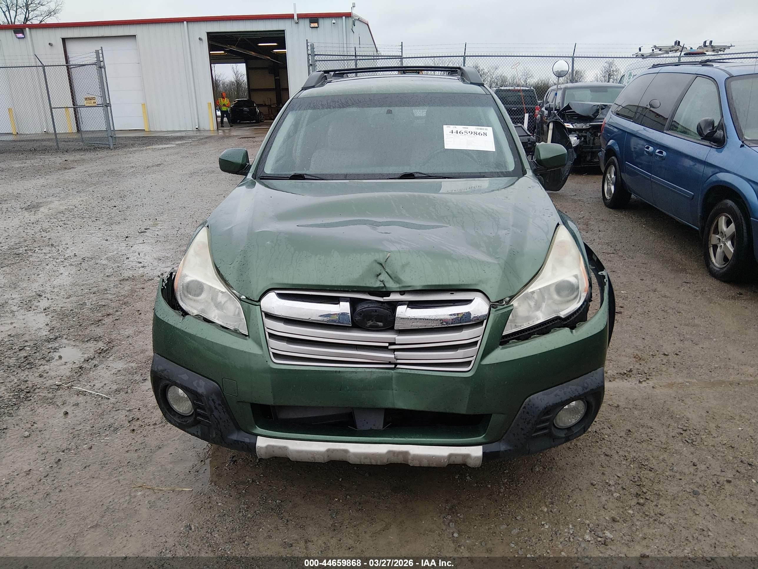 2014 Subaru Outback 2.5i Limited Green vin: 4S4BRBLC0E3323403