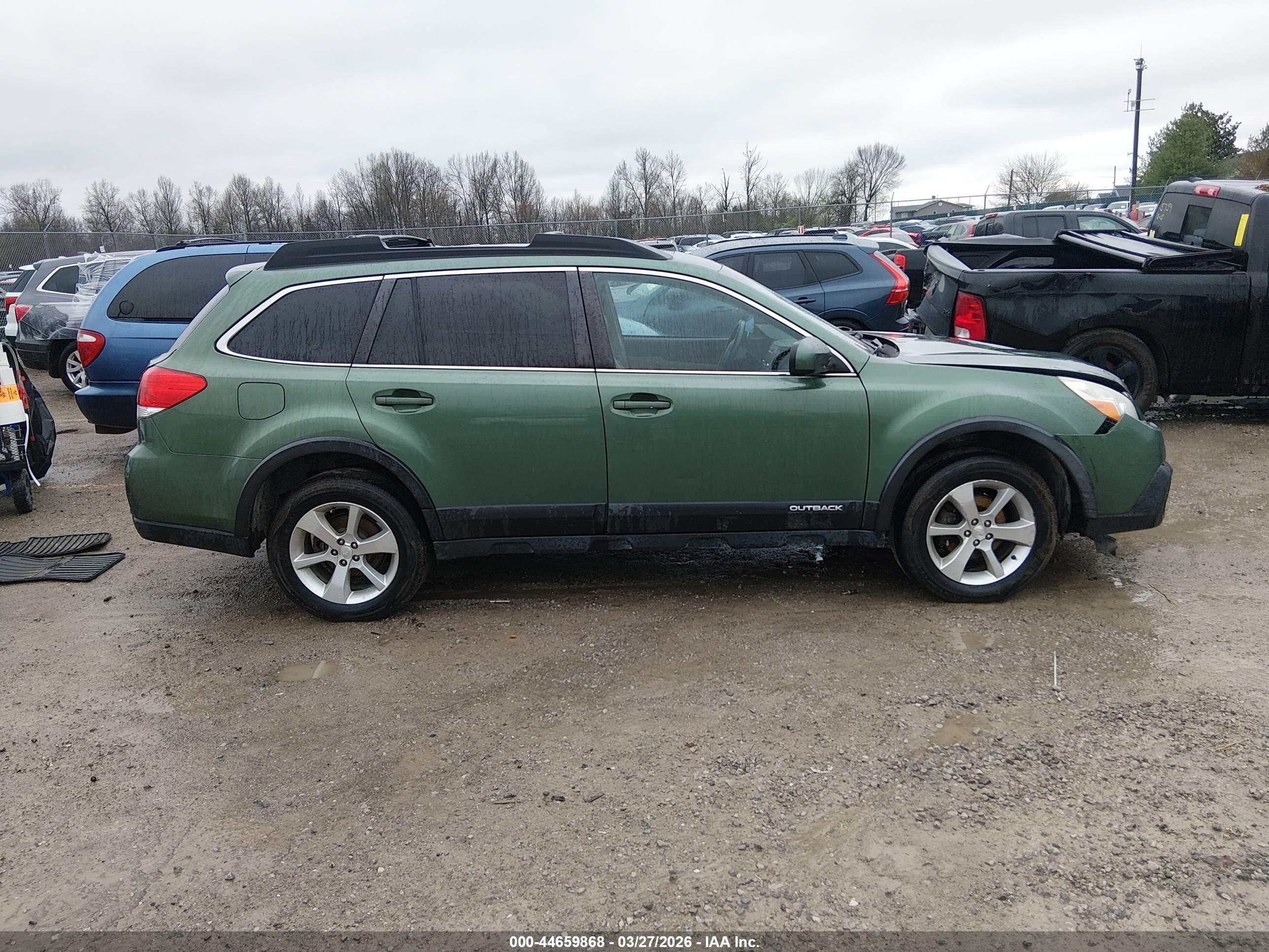 2014 Subaru Outback 2.5i Limited Green vin: 4S4BRBLC0E3323403