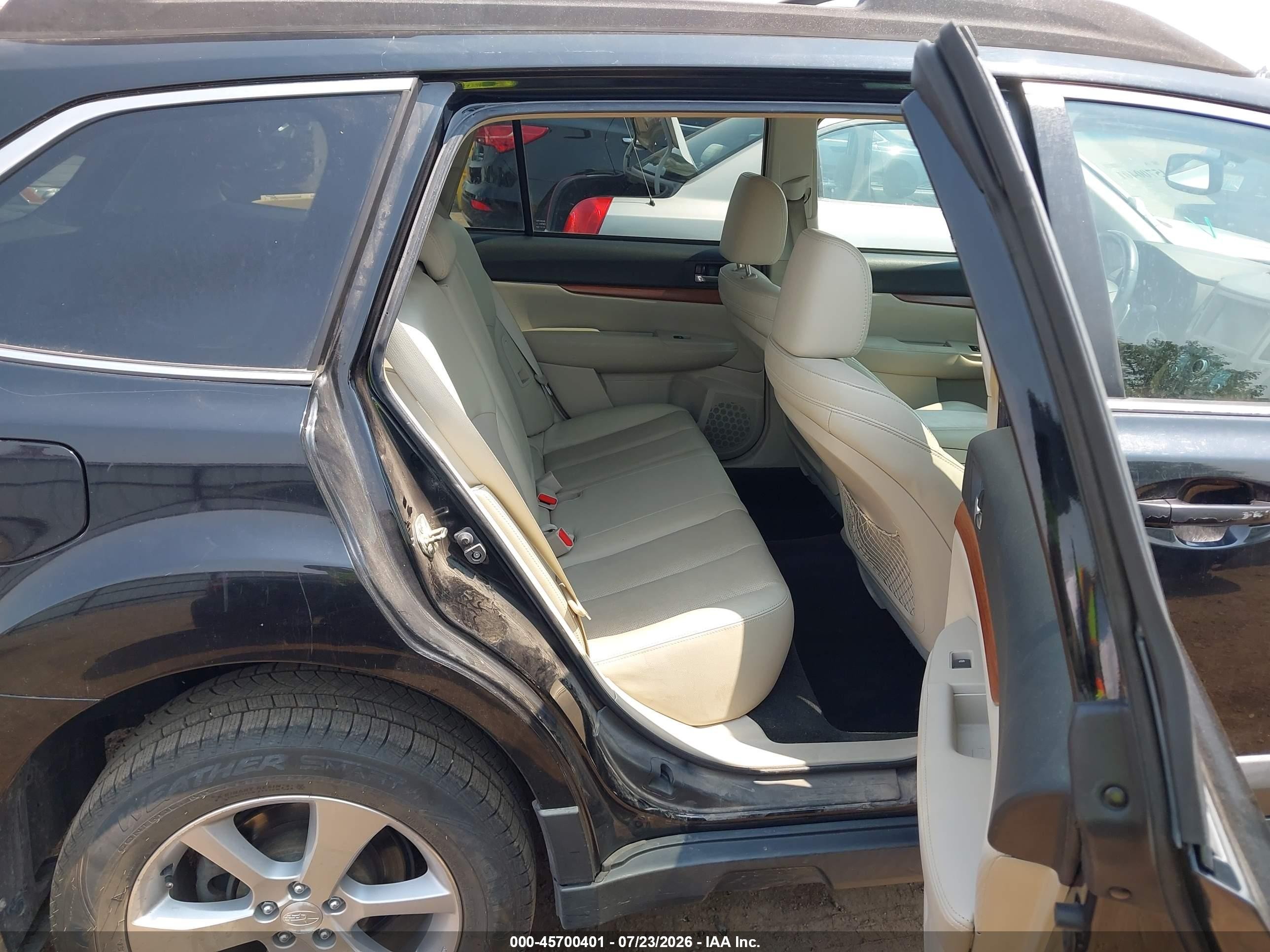 2013 Subaru Outback 2.5i Limited Black vin: 4S4BRBLC1D3216441