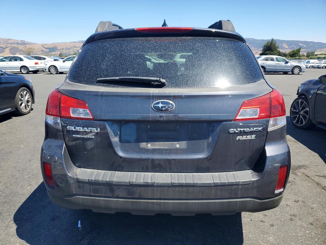 2013 Subaru Outback 2.5i Limited Gray vin: 4S4BRBLC1D3225740