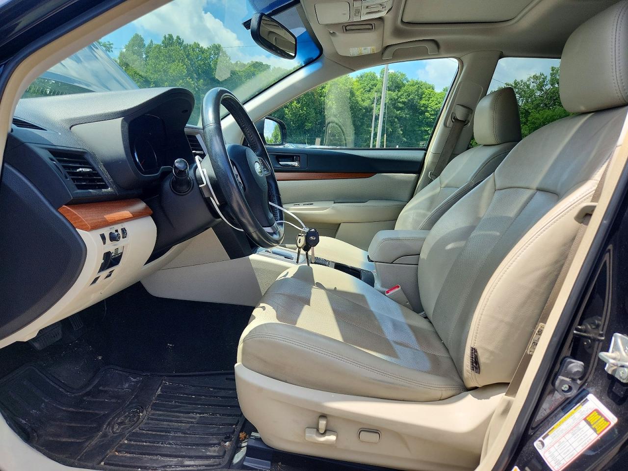 2013 Subaru Outback 2.5i Limited Черный vin: 4S4BRBLC1D3240531