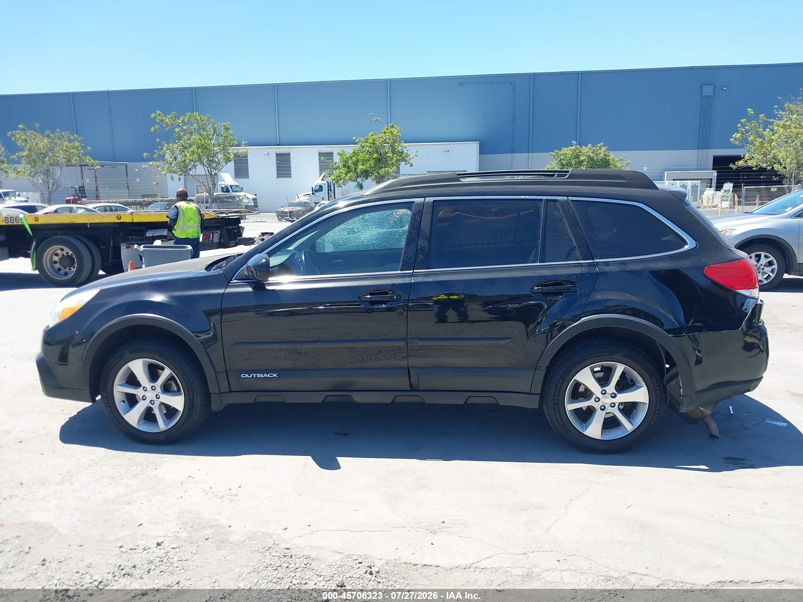 2014 Subaru Outback 2.5i Limited Black vin: 4S4BRBLC1E3305217